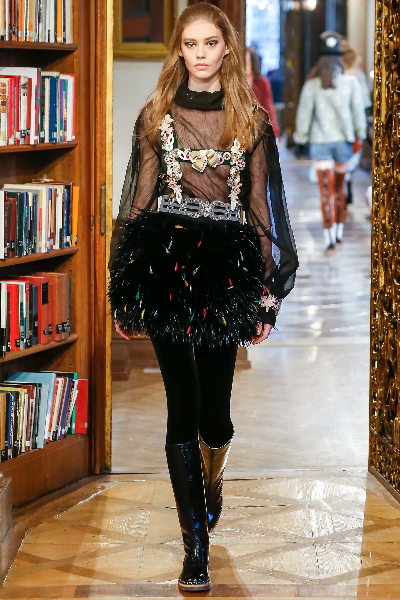 Chanel F/W 15 Look 287