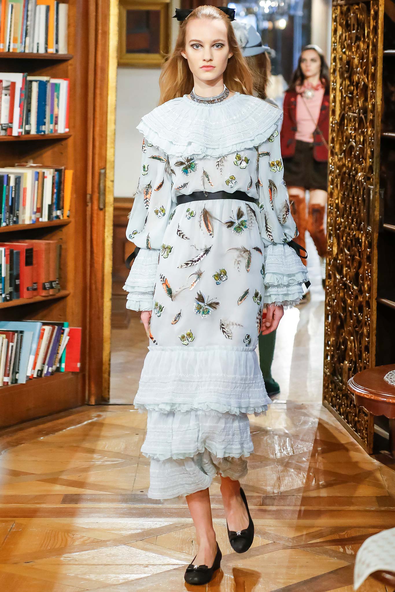 Chanel F/W 15 Look 302