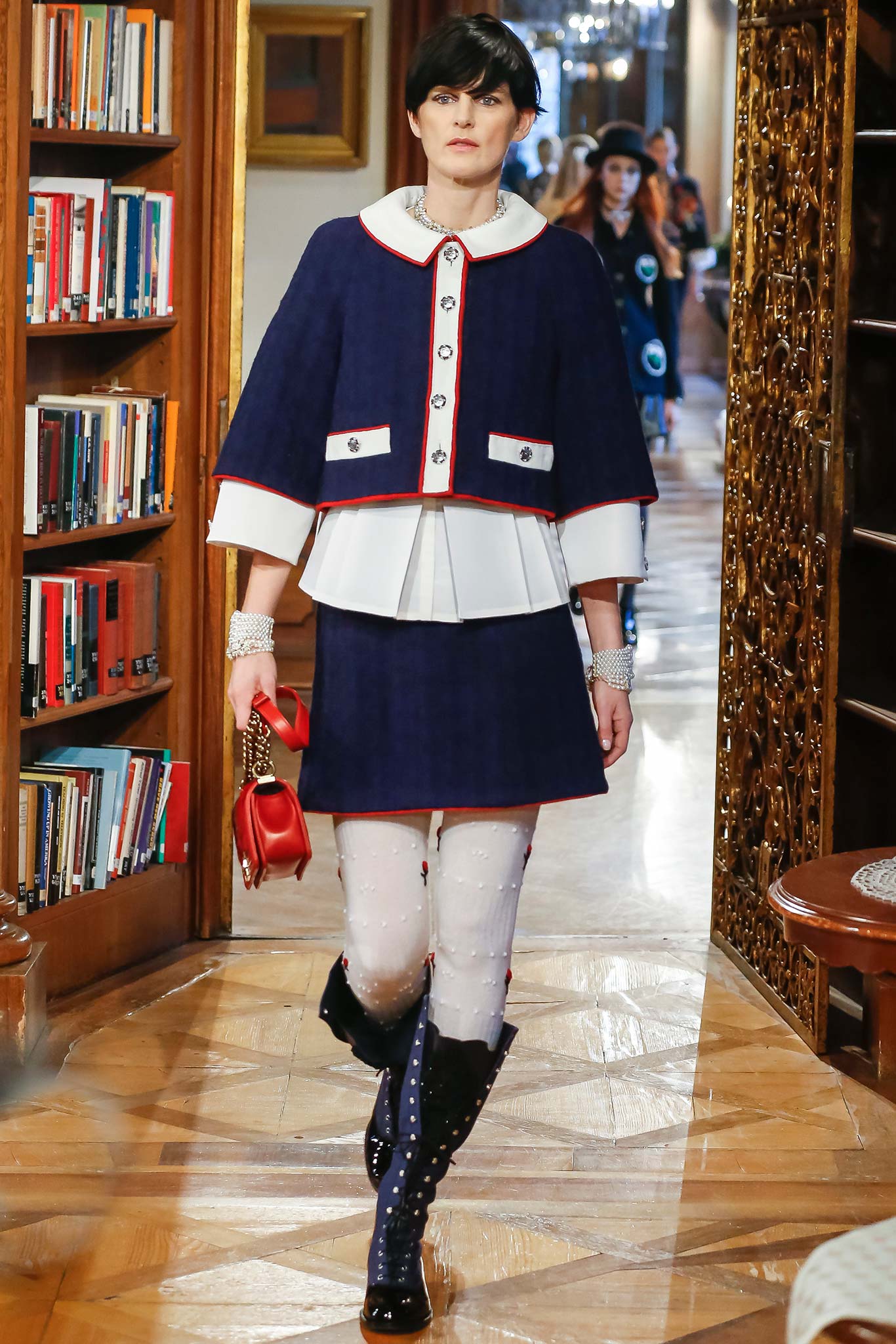 Chanel F/W 15 Look 412