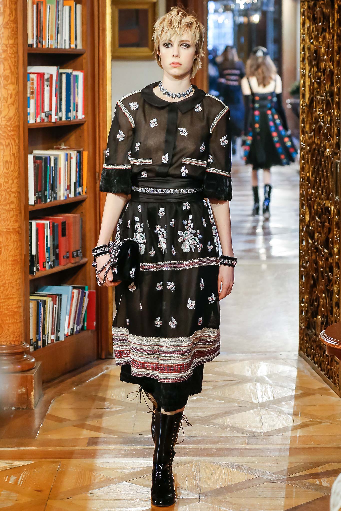 Chanel F/W 15 Look 451