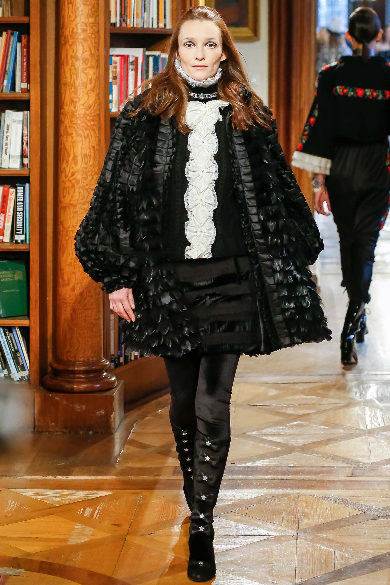 Chanel F/W 15 Look 460
