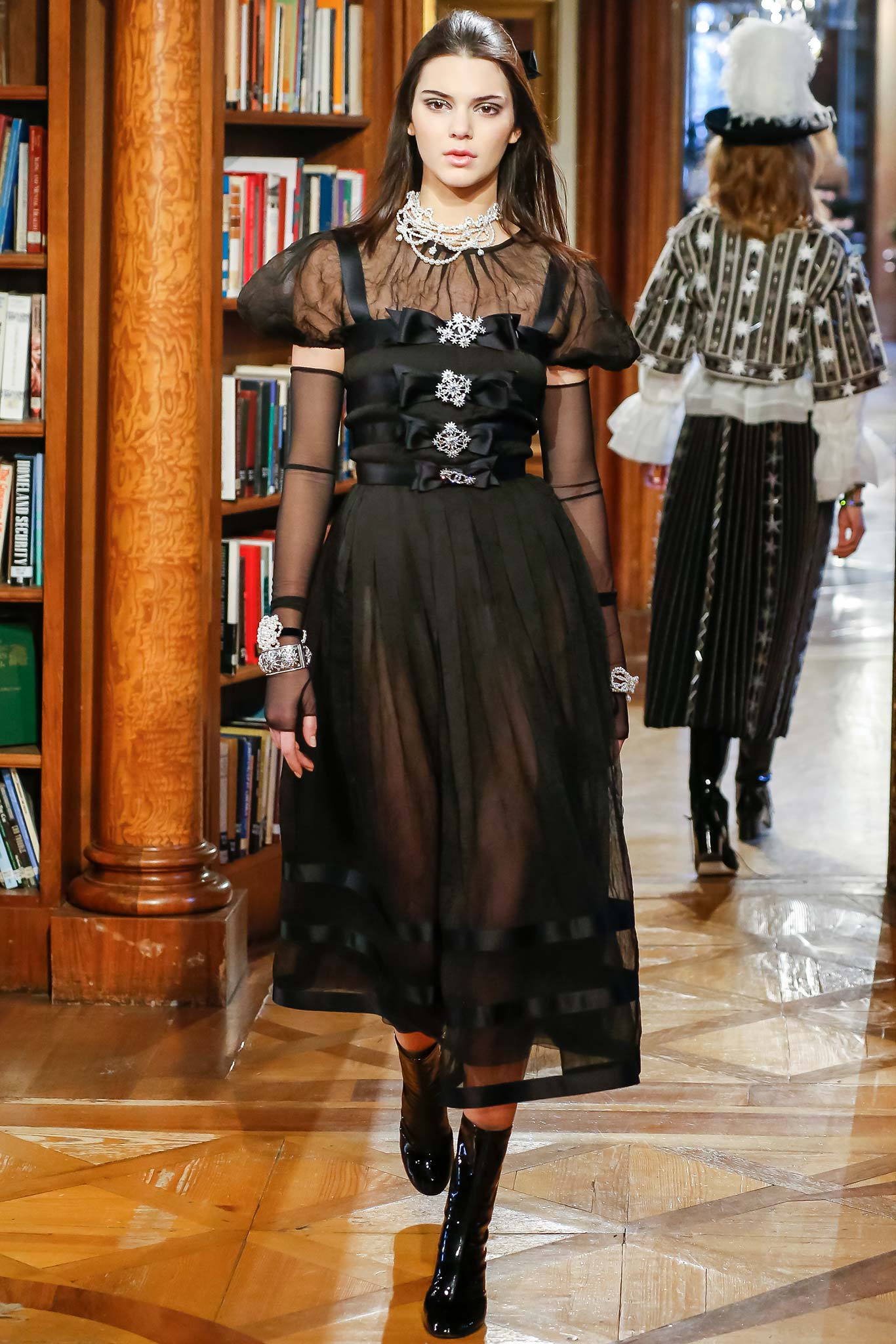 Chanel F/W 15 Look 548