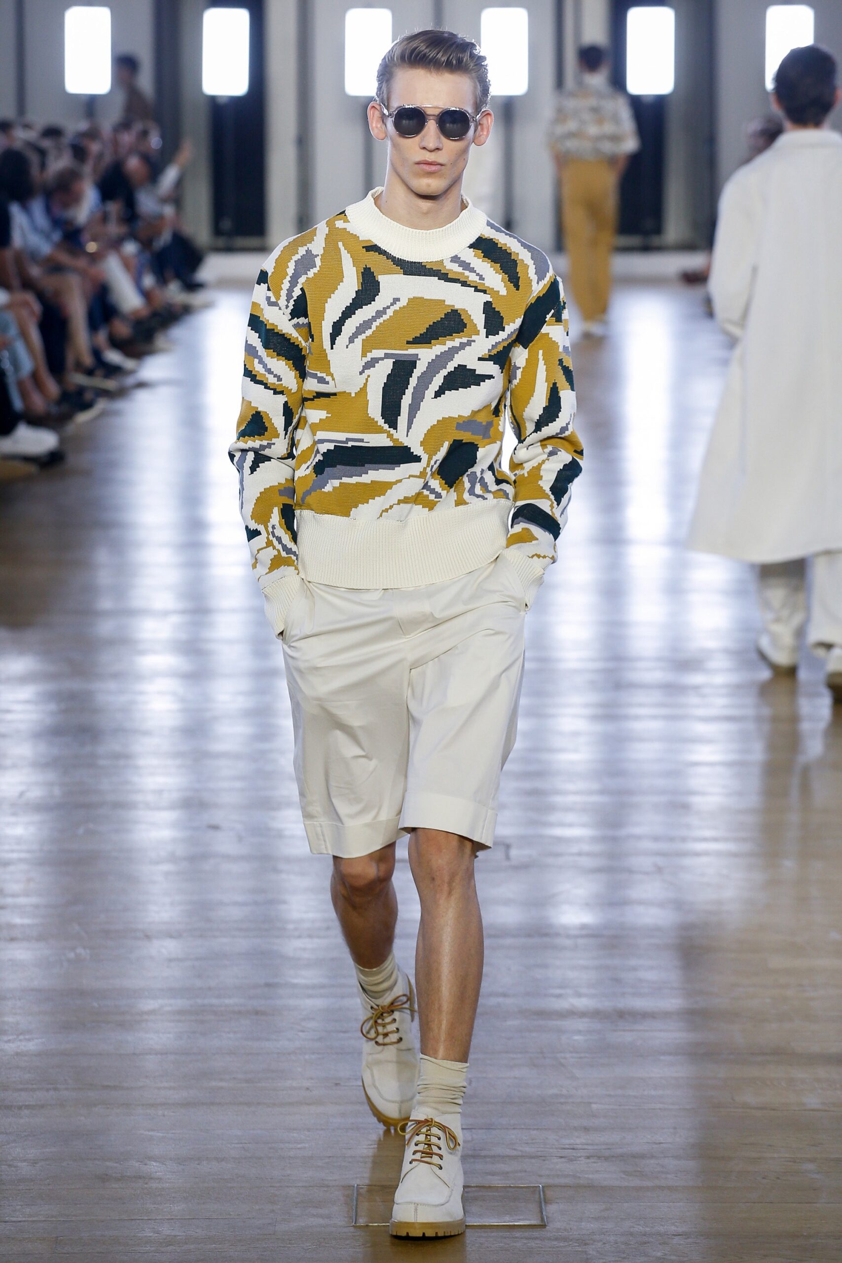 Cerruti 1881 S/S 18 Menswear Look 225