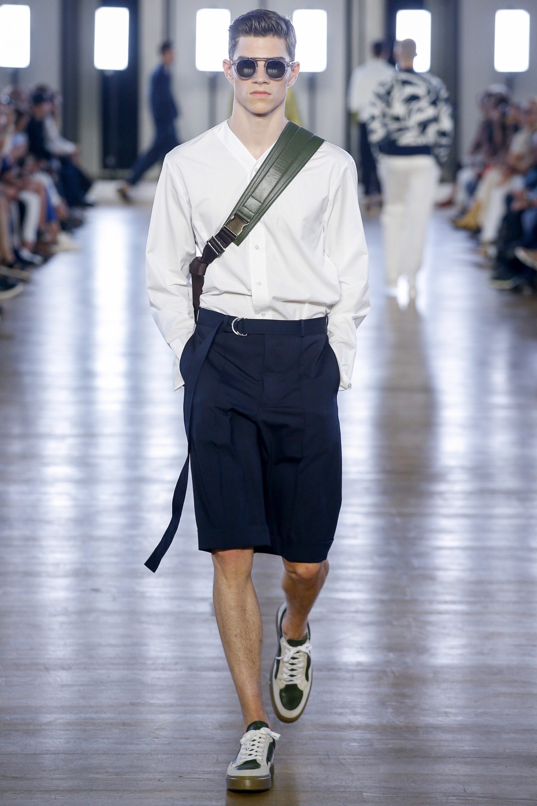 Cerruti 1881 S/S 18 Menswear Look 555