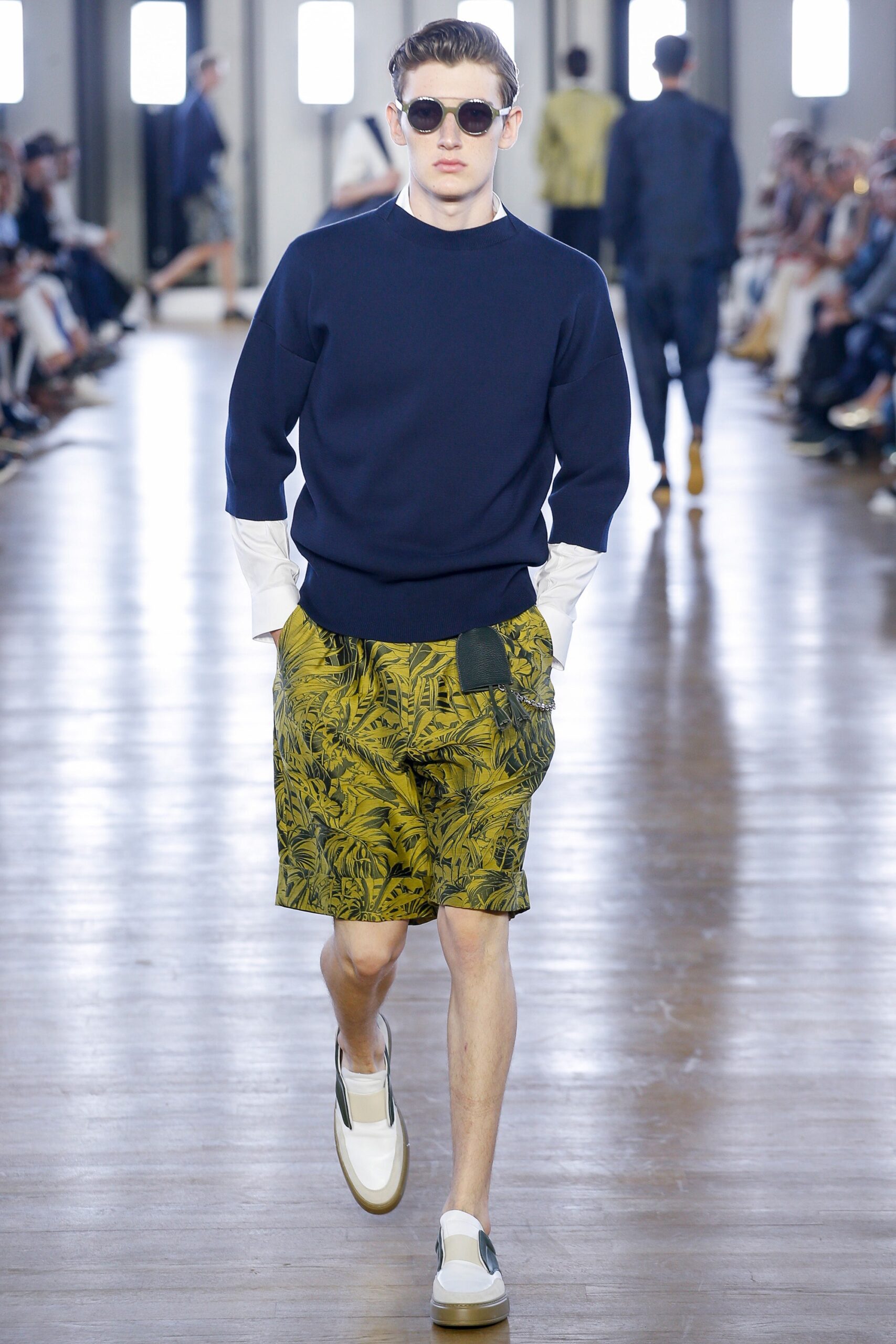 Cerruti 1881 S/S 18 Menswear Look 594