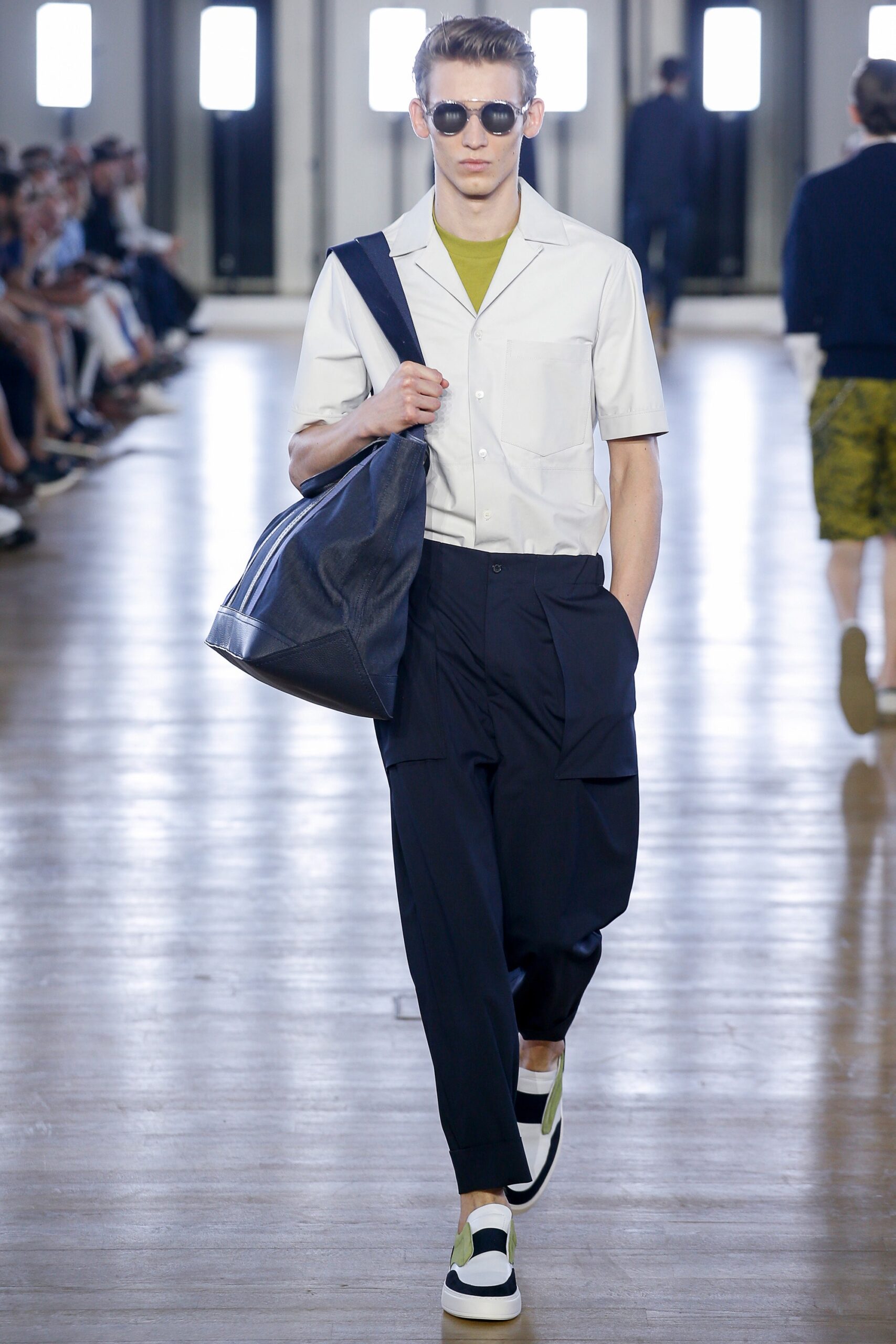 Cerruti 1881 S/S 18 Menswear Look 610
