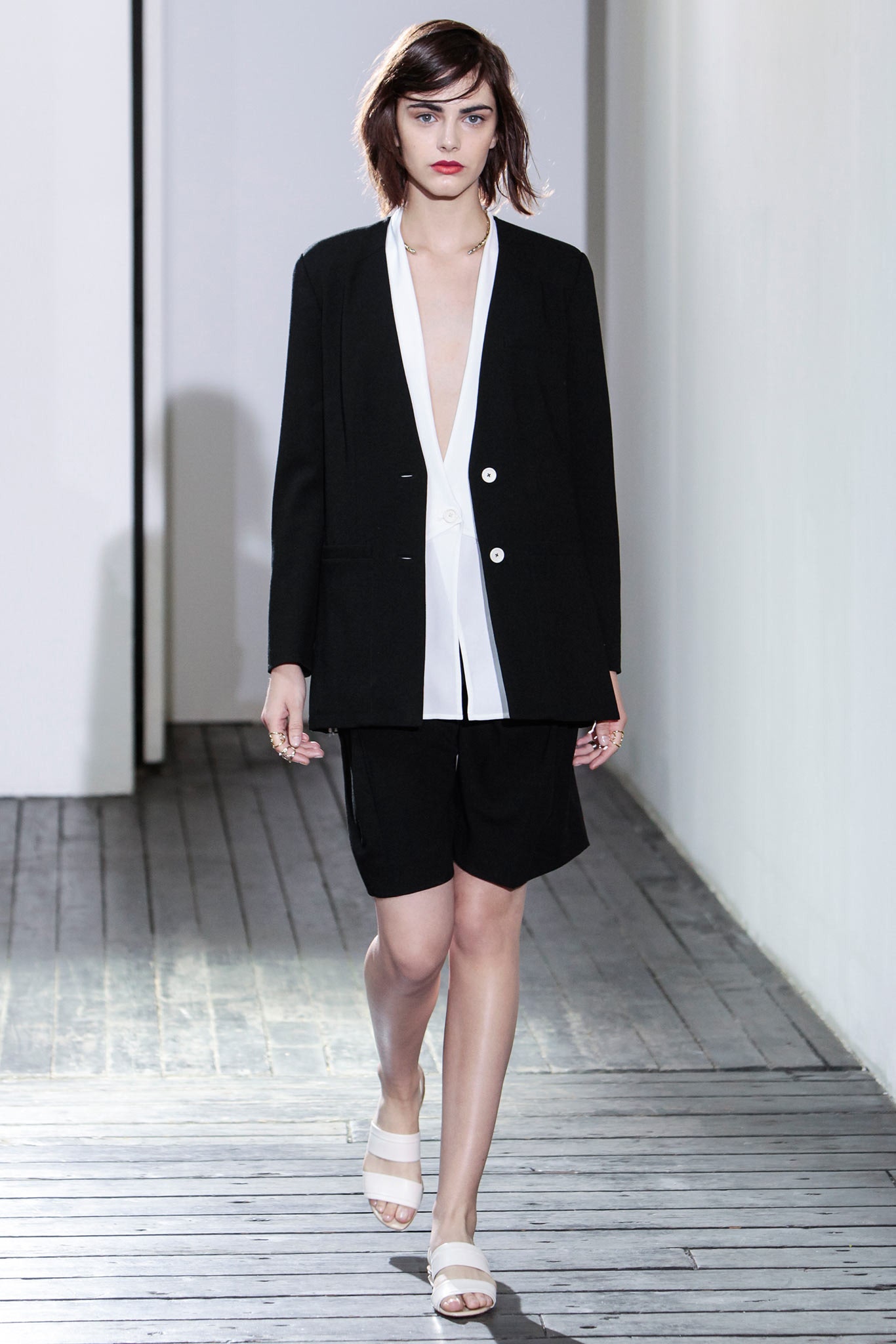 longline black blazer