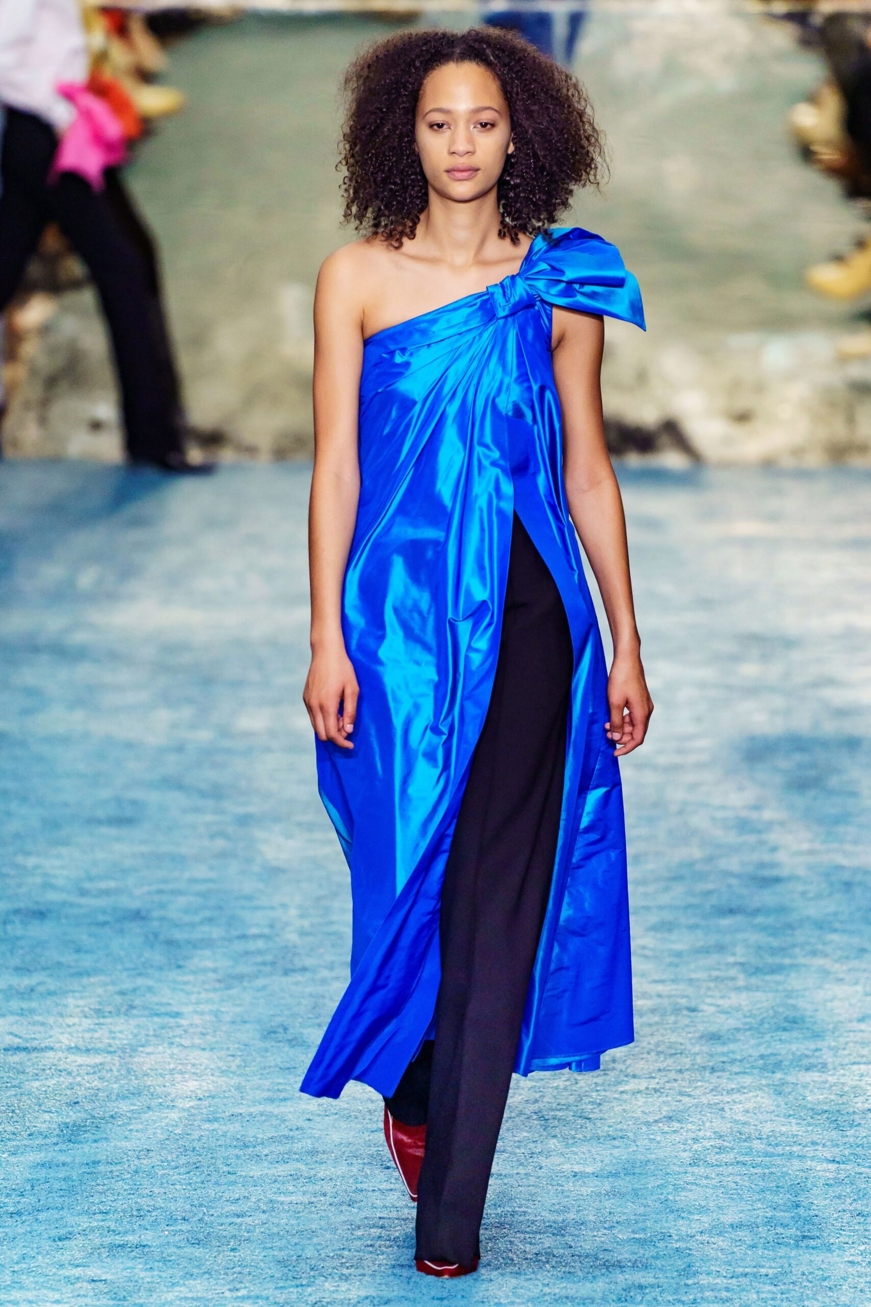 Carolina Herrera F/W 19 Look 15