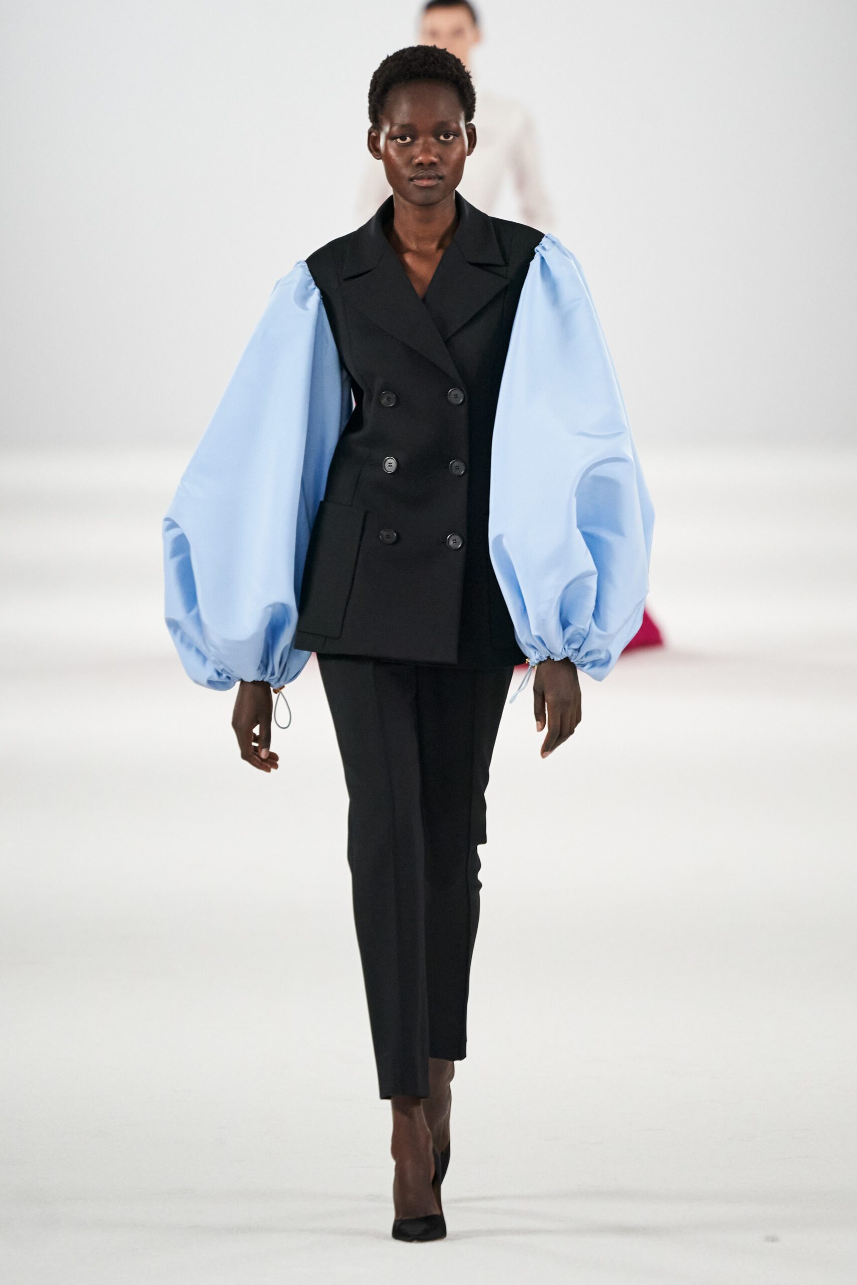 Carolina Herrera F/W 22 Look 30