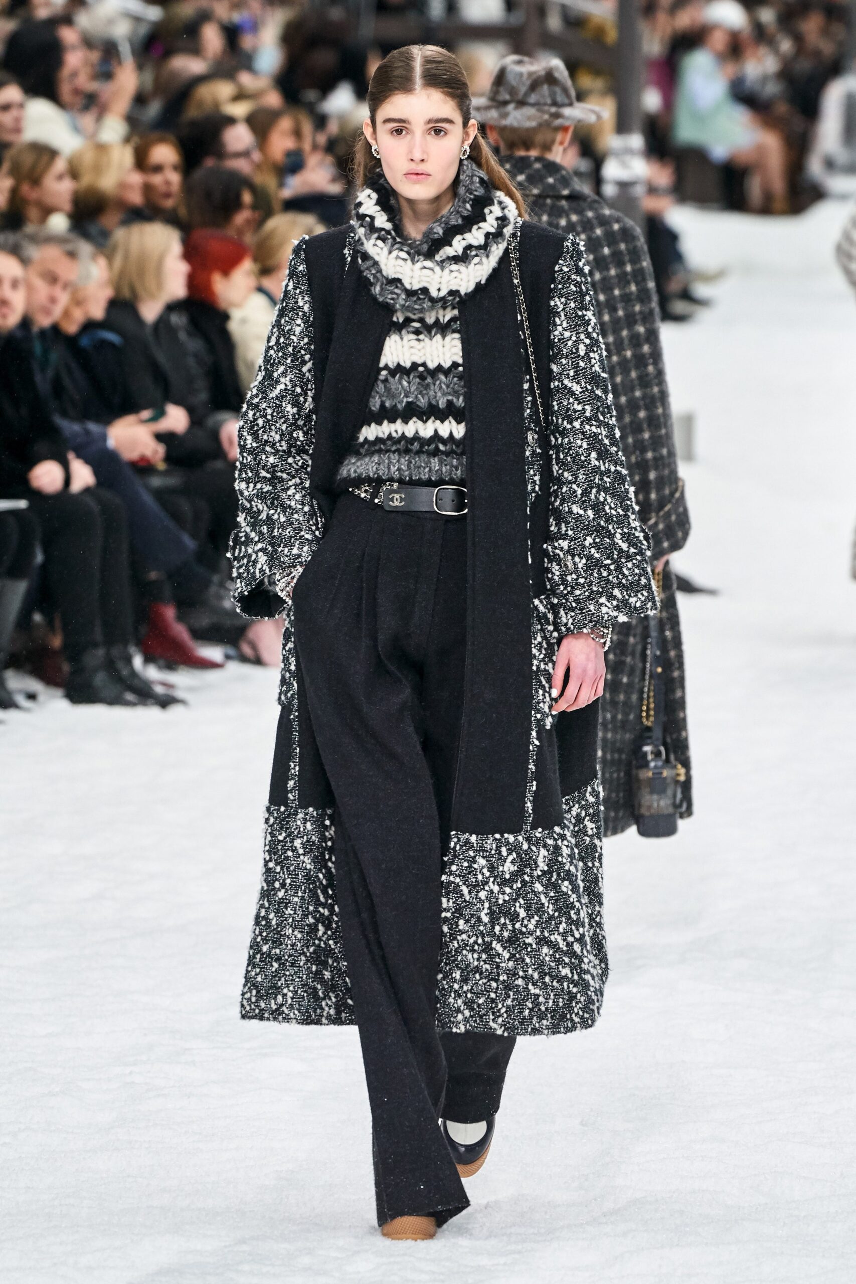 Chanel F/W 19 Look 4