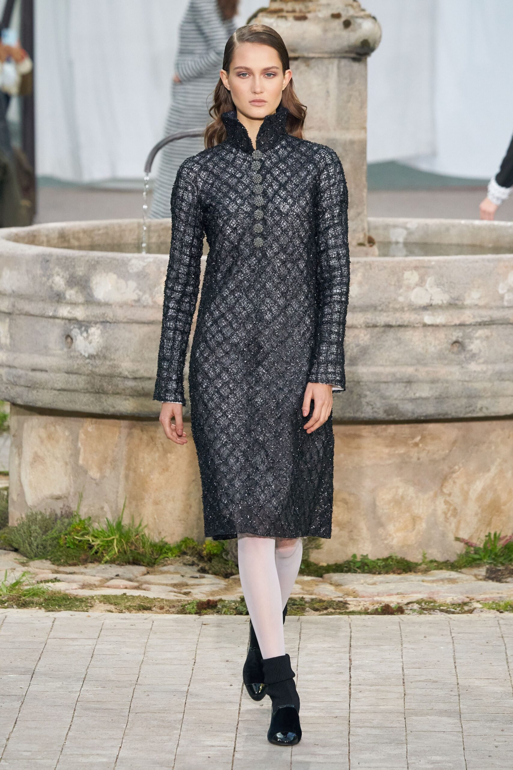 Chanel S/S 20 Couture Look 4
