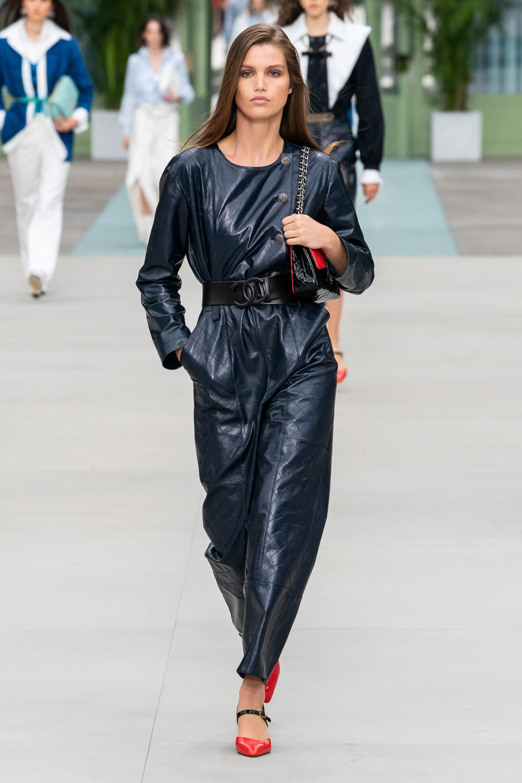 Chanel Resort 20 Look 8