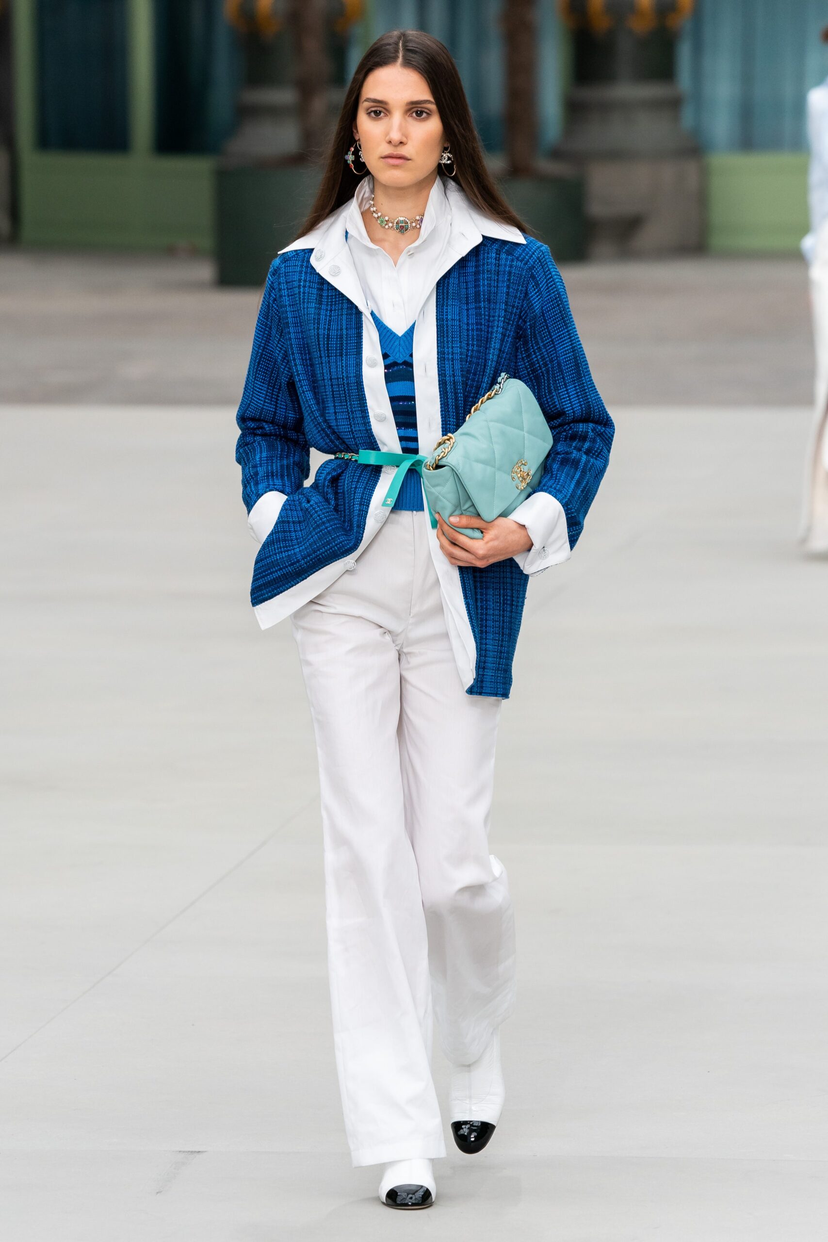 Chanel Resort 20 Look 10