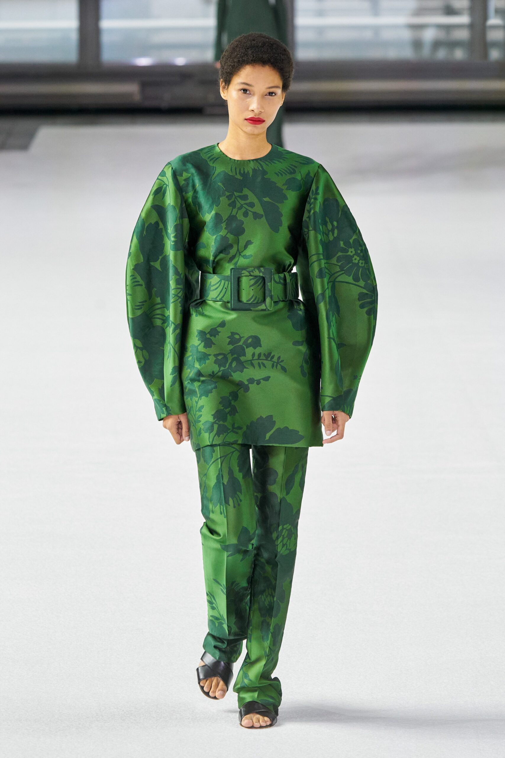 Carolina Herrera F/W 20 Look 317