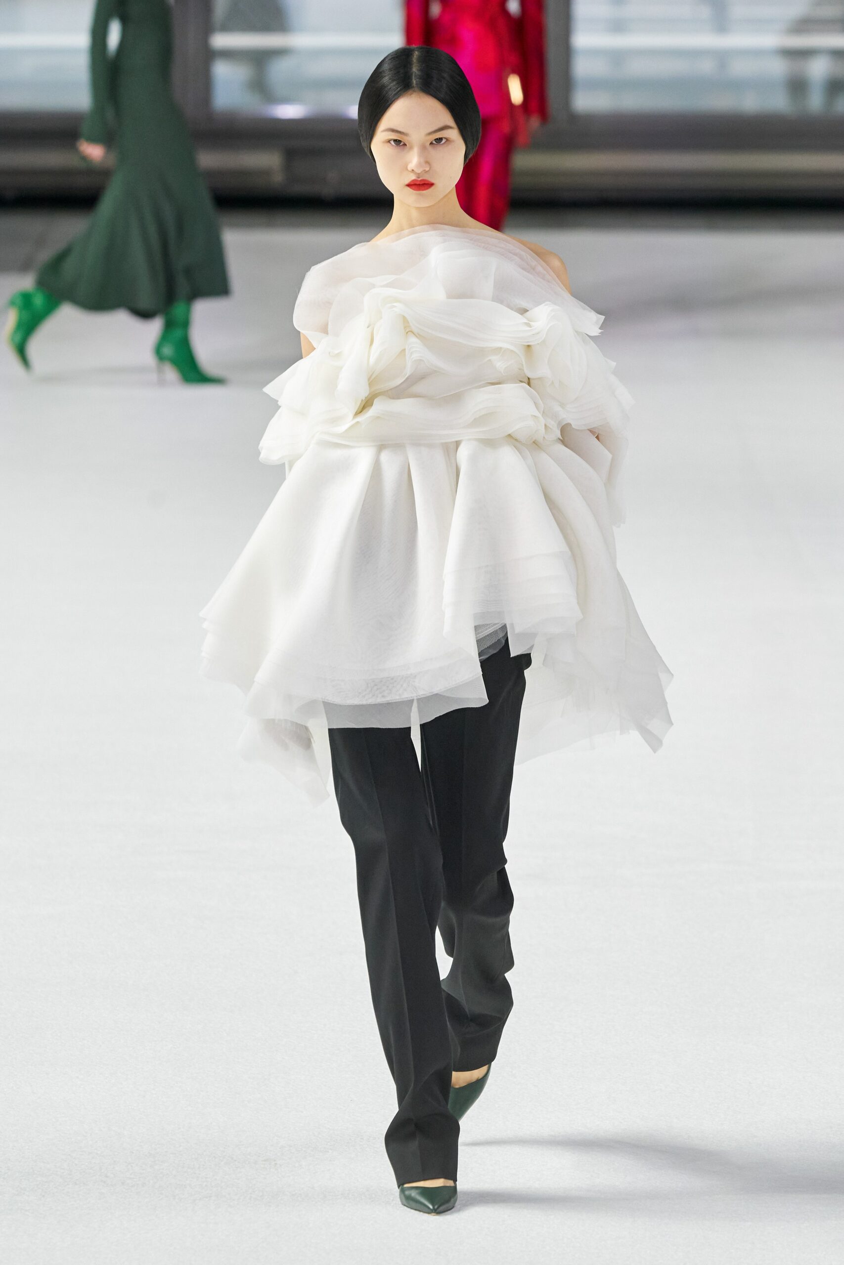 Carolina Herrera F/W 20 Look 377