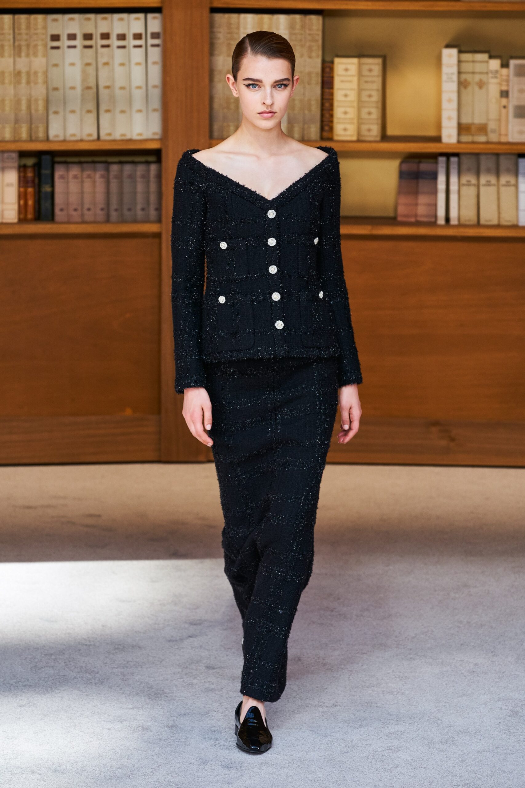 Chanel F/W 19 Couture Look 9