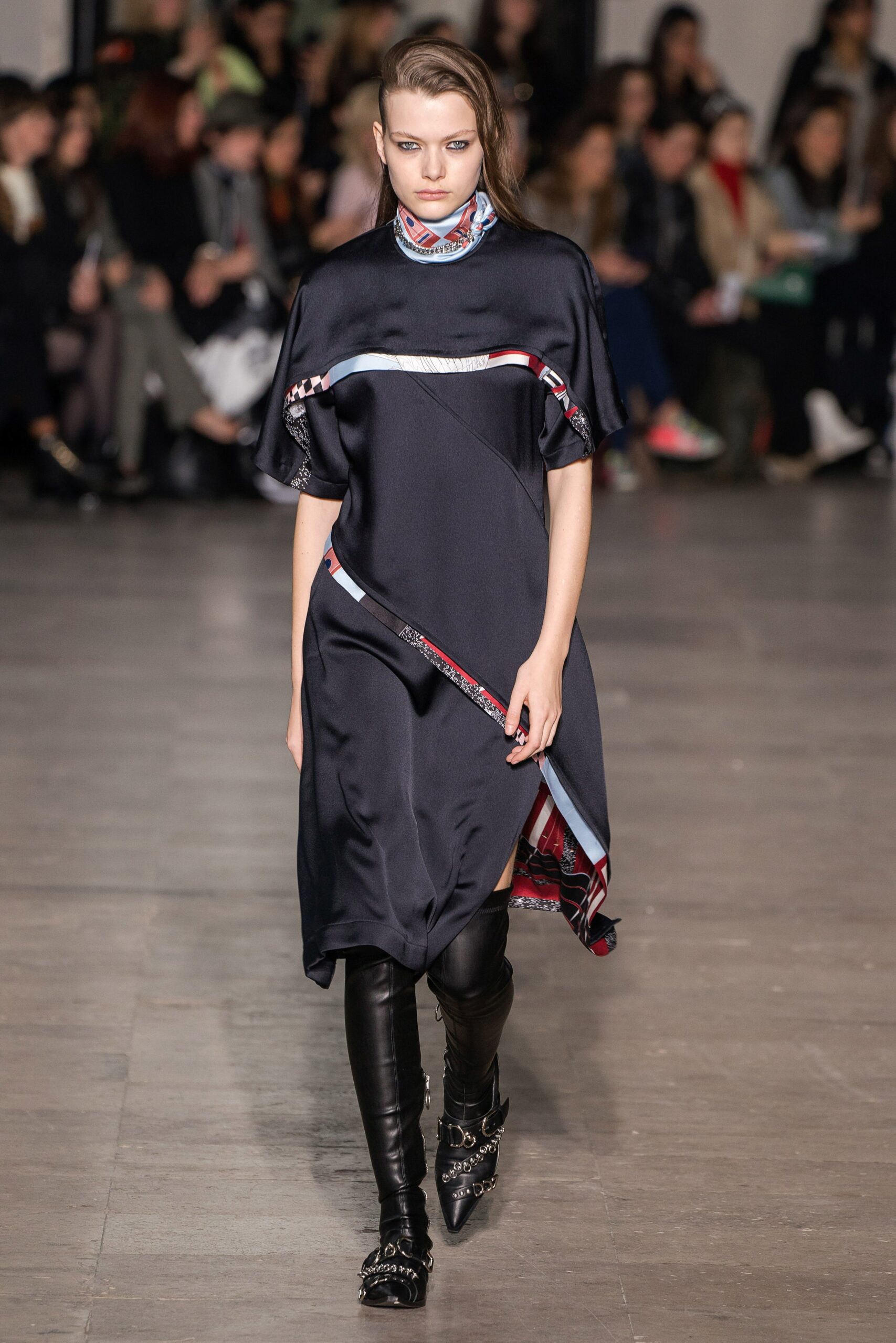 Cédric Charlier F/W 19 Look 460