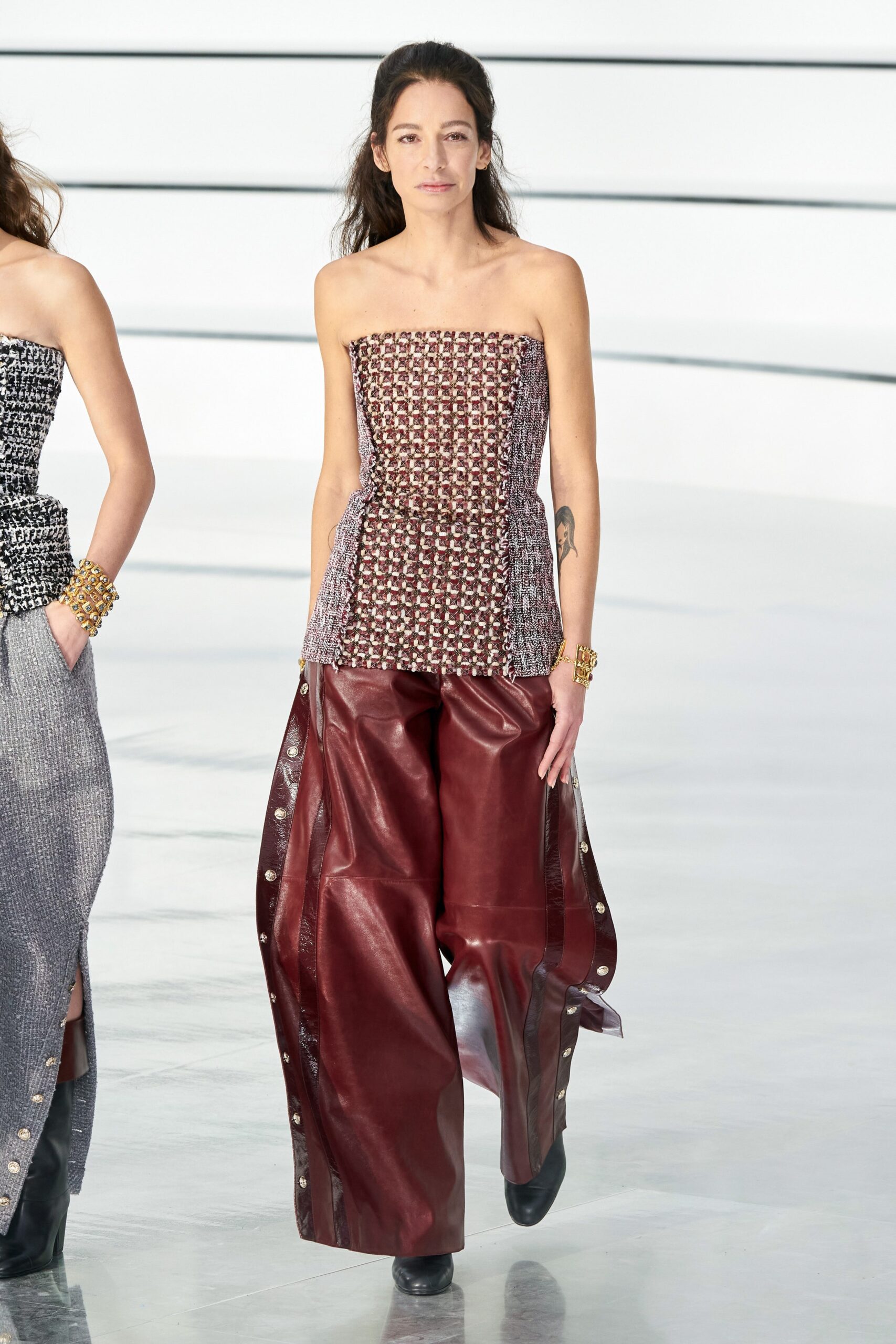 Chanel F/W 20 Look 16