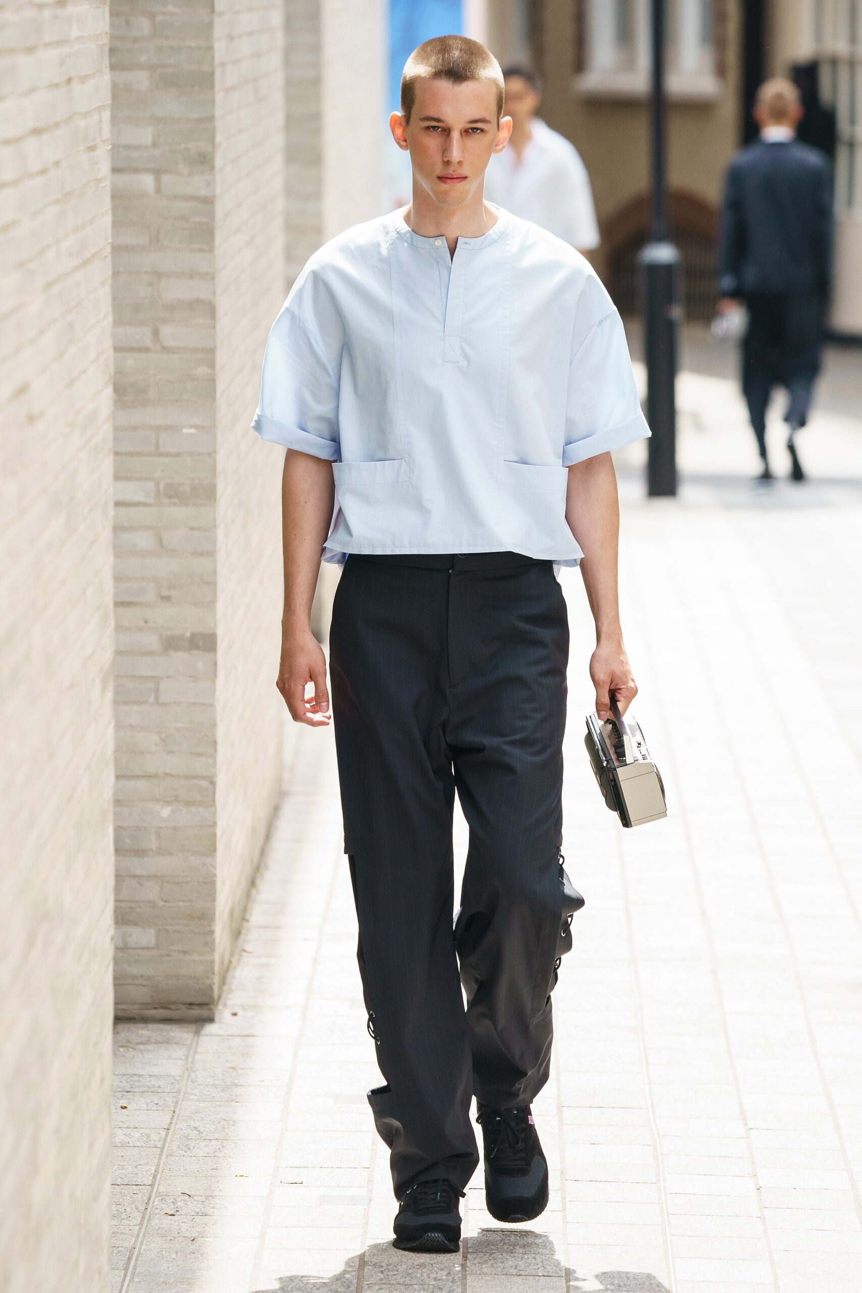 Chalayan S/S 20 Menswear Look 275