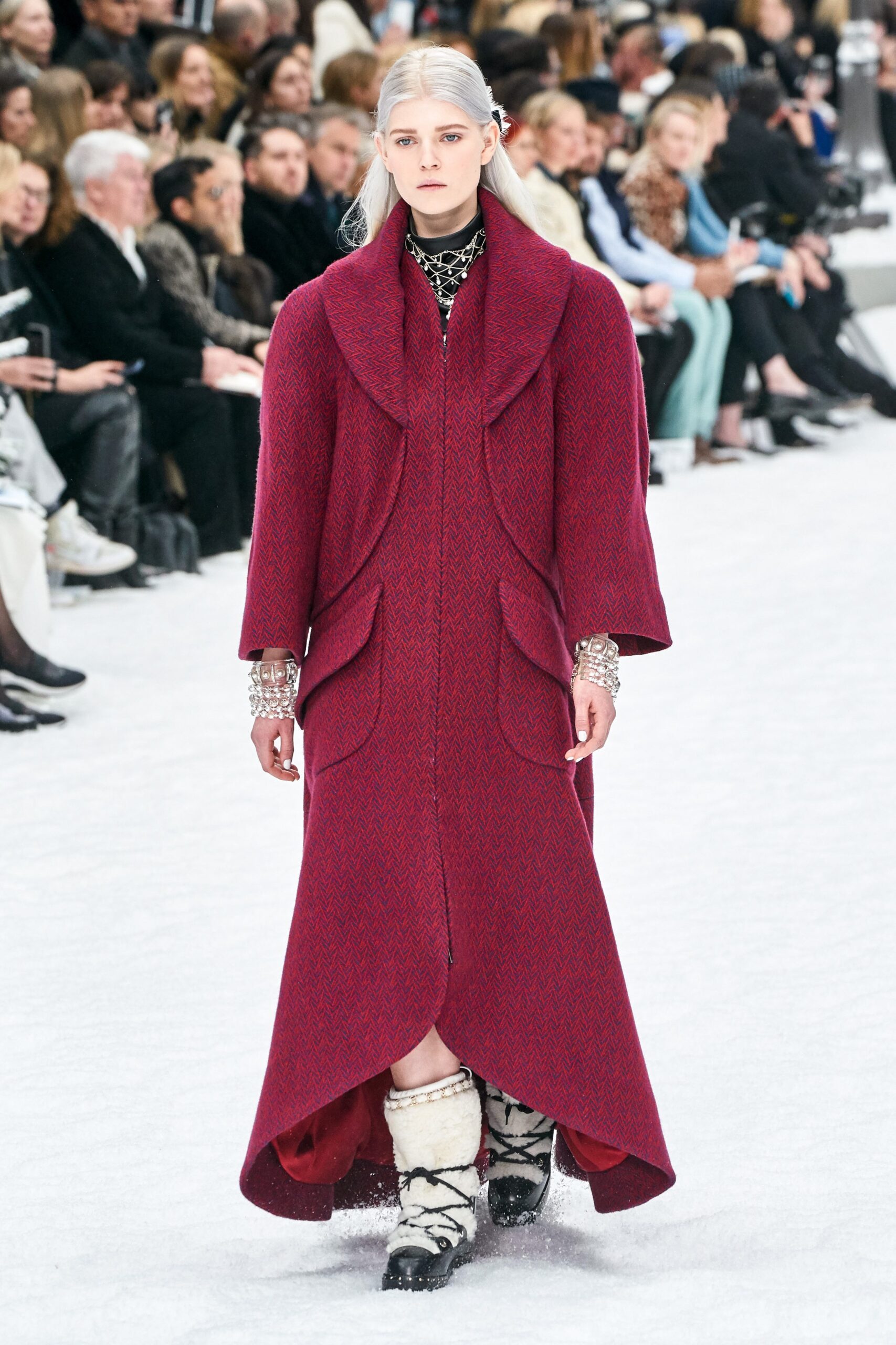 Chanel F/W 19 Look 7