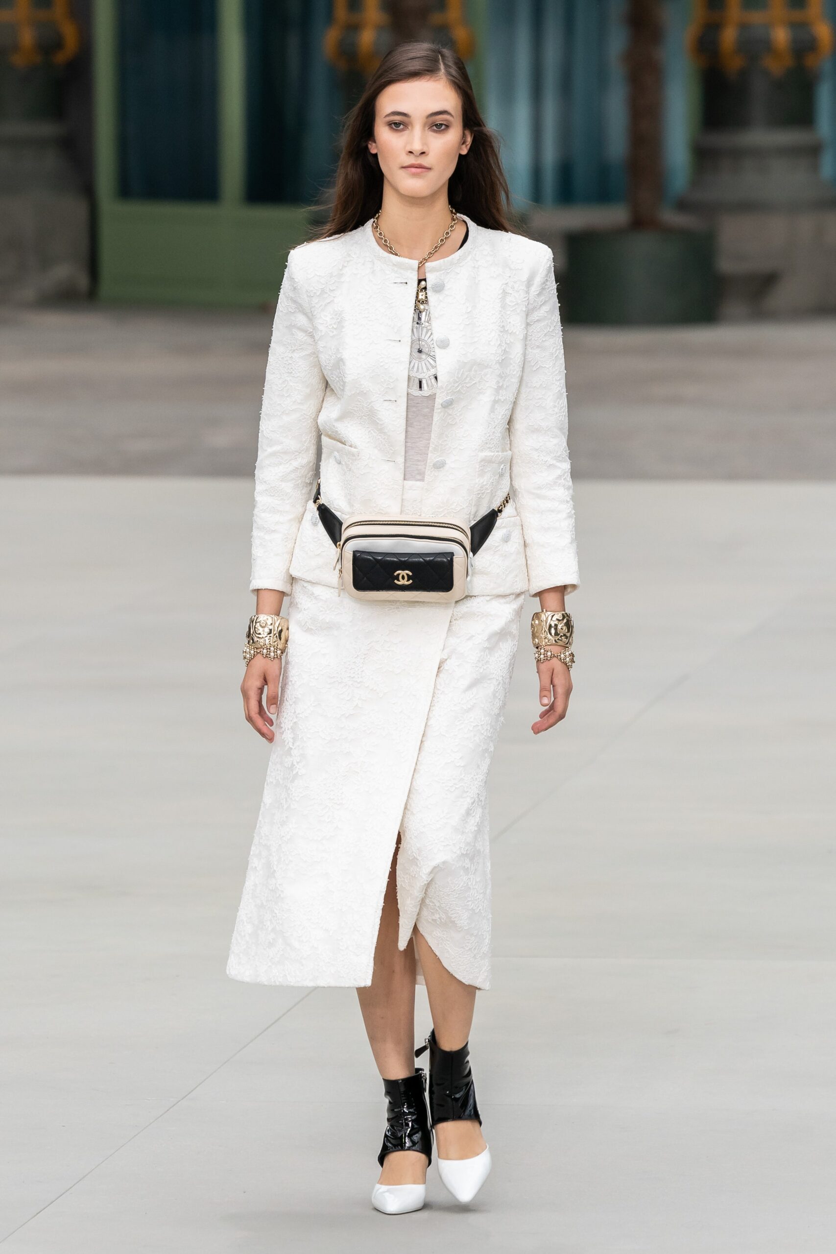 Chanel Resort 20 Look 12
