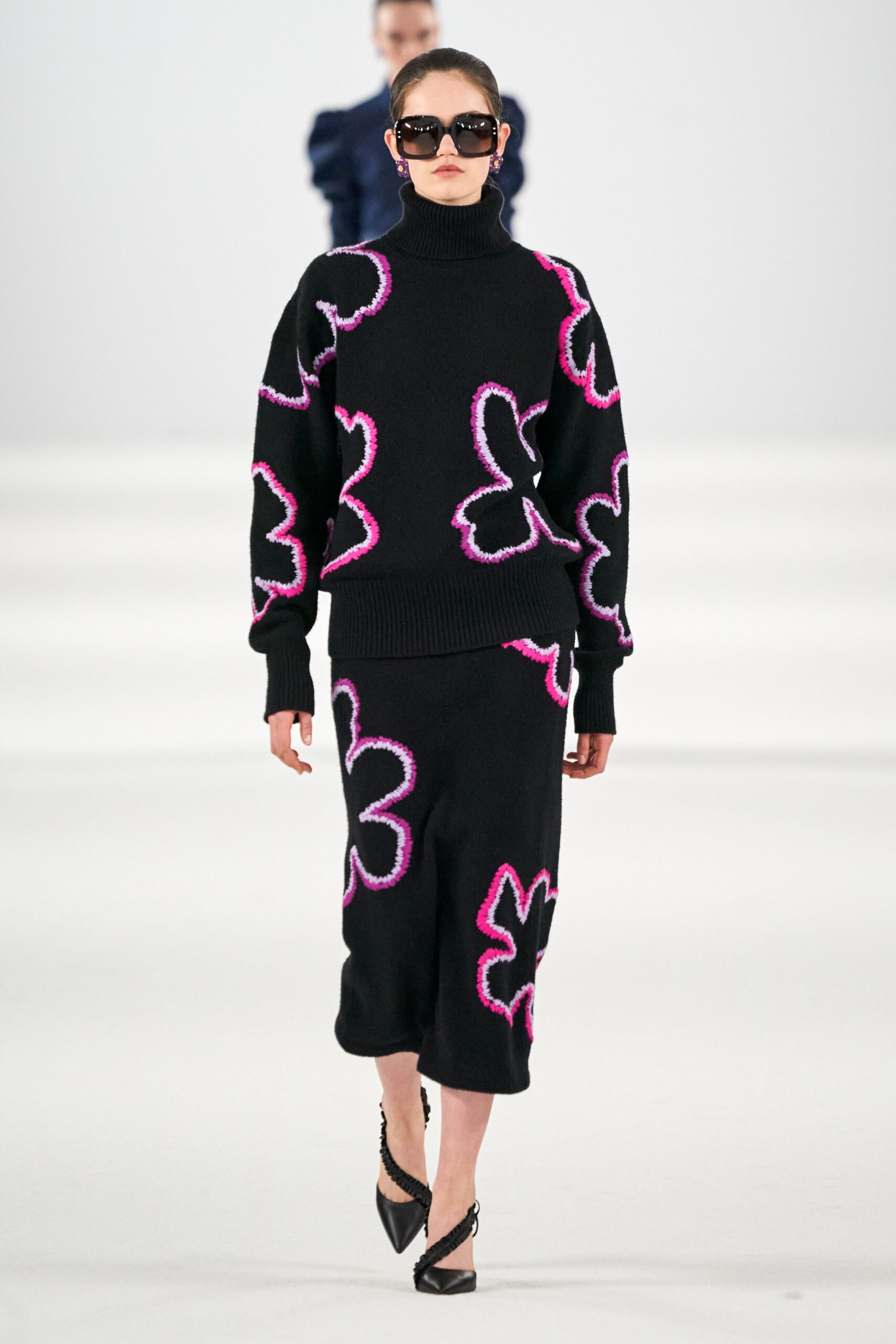 Carolina Herrera F/W 22 Look 382