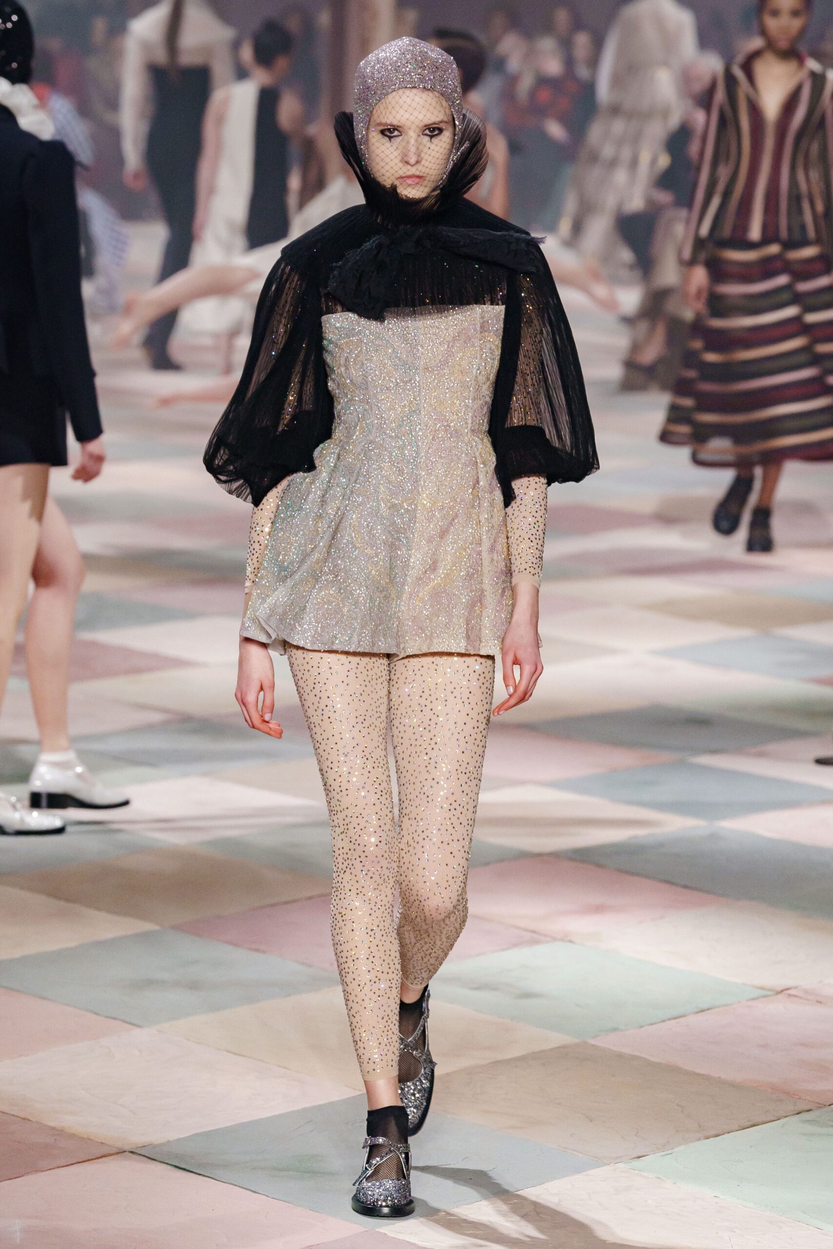 Christian Dior S/S 19 Couture Look 4