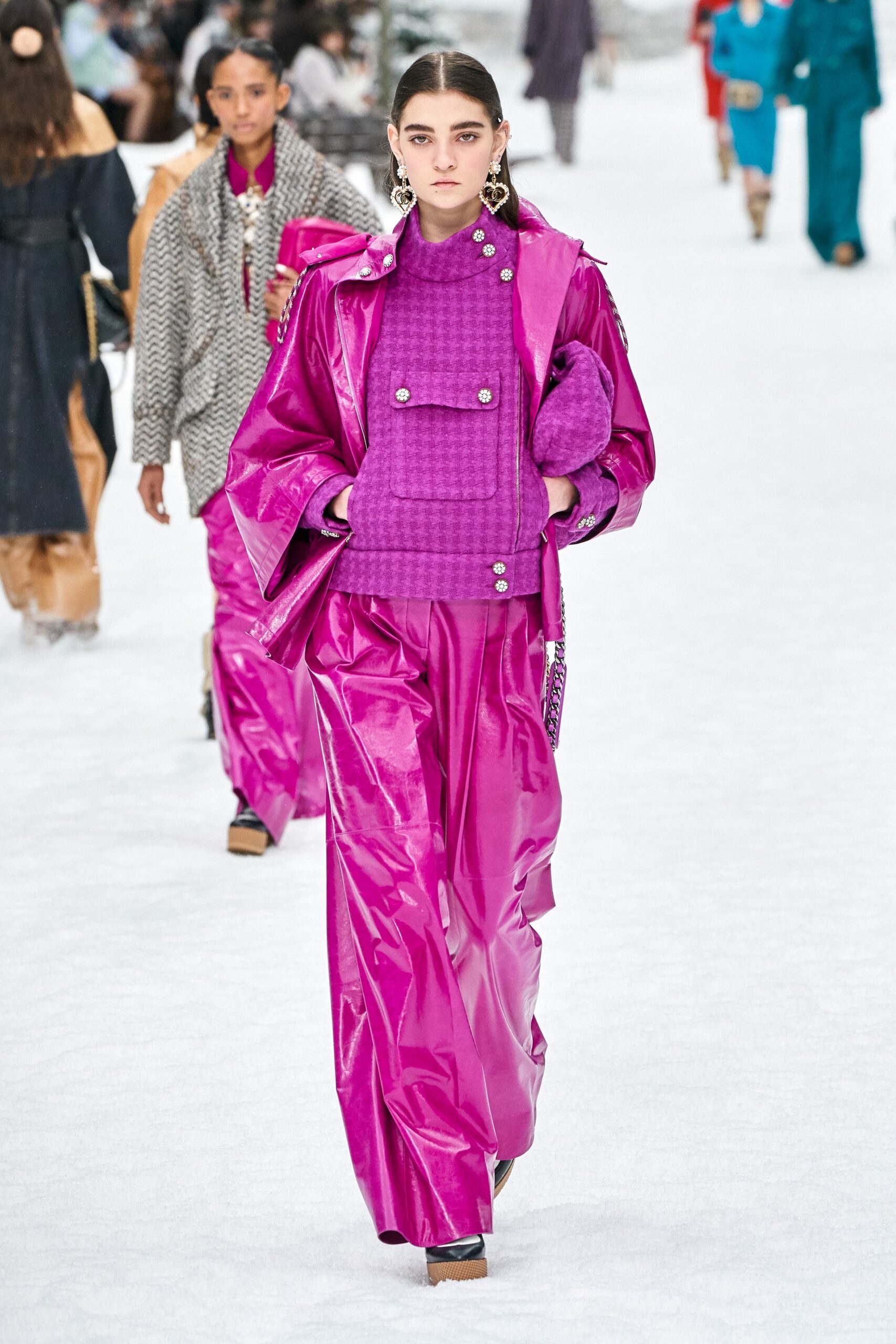 Chanel F/W 19 Look 9