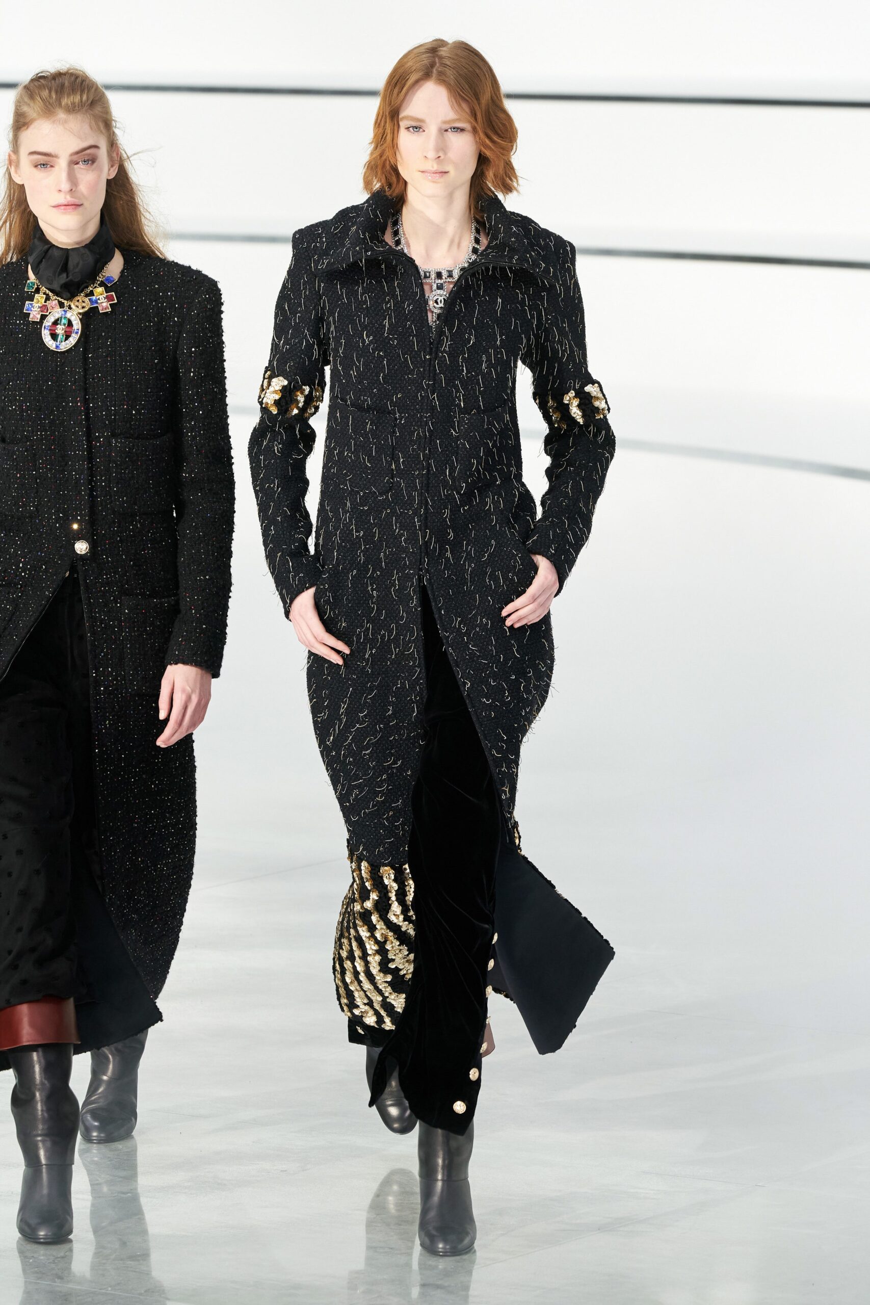 Chanel F/W 20 Look 21