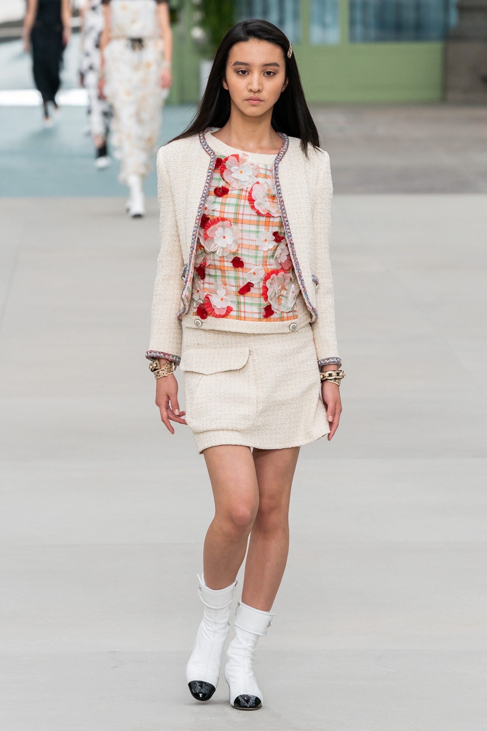 Chanel Resort 20 Look 21
