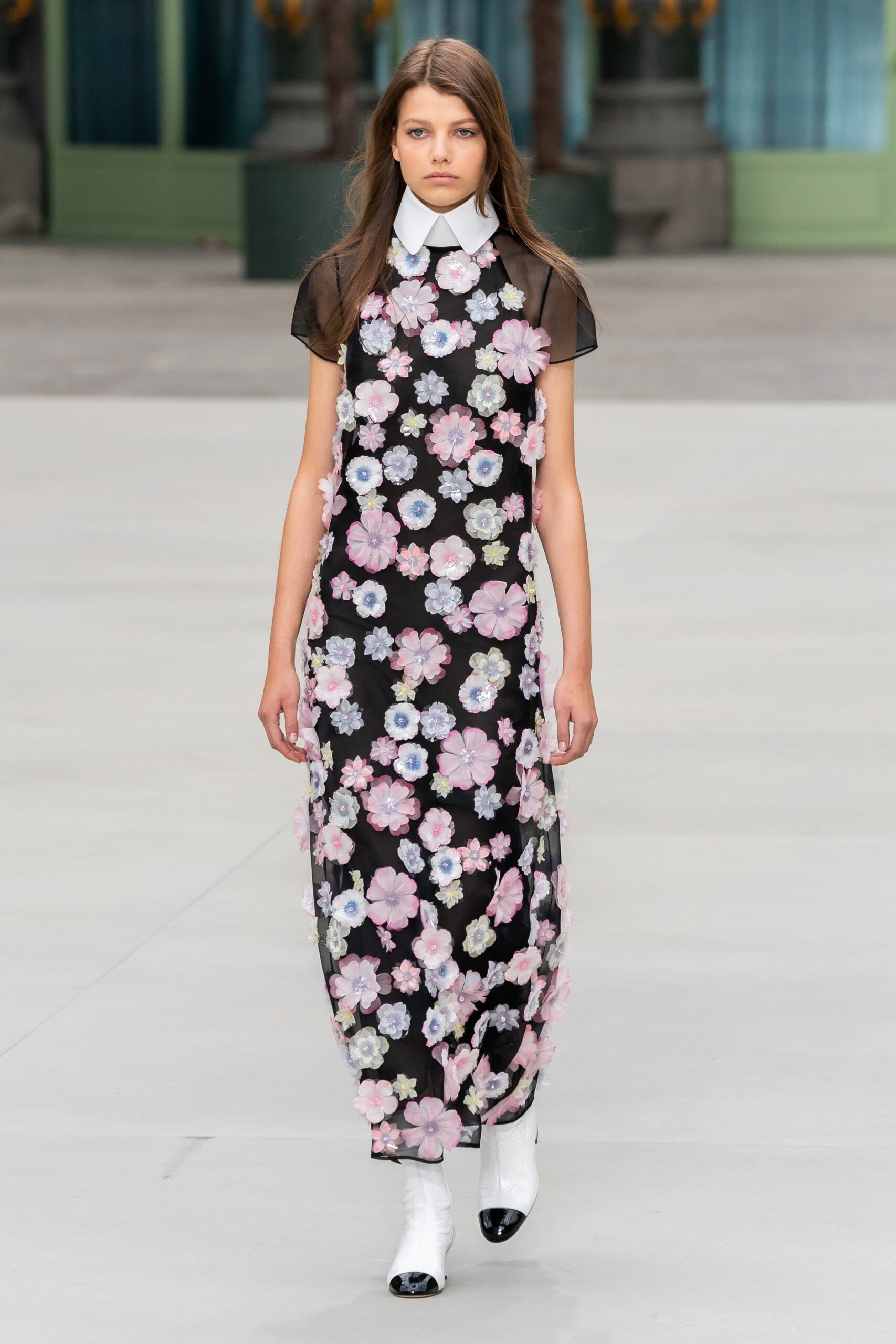 Chanel Resort 20 Look 22