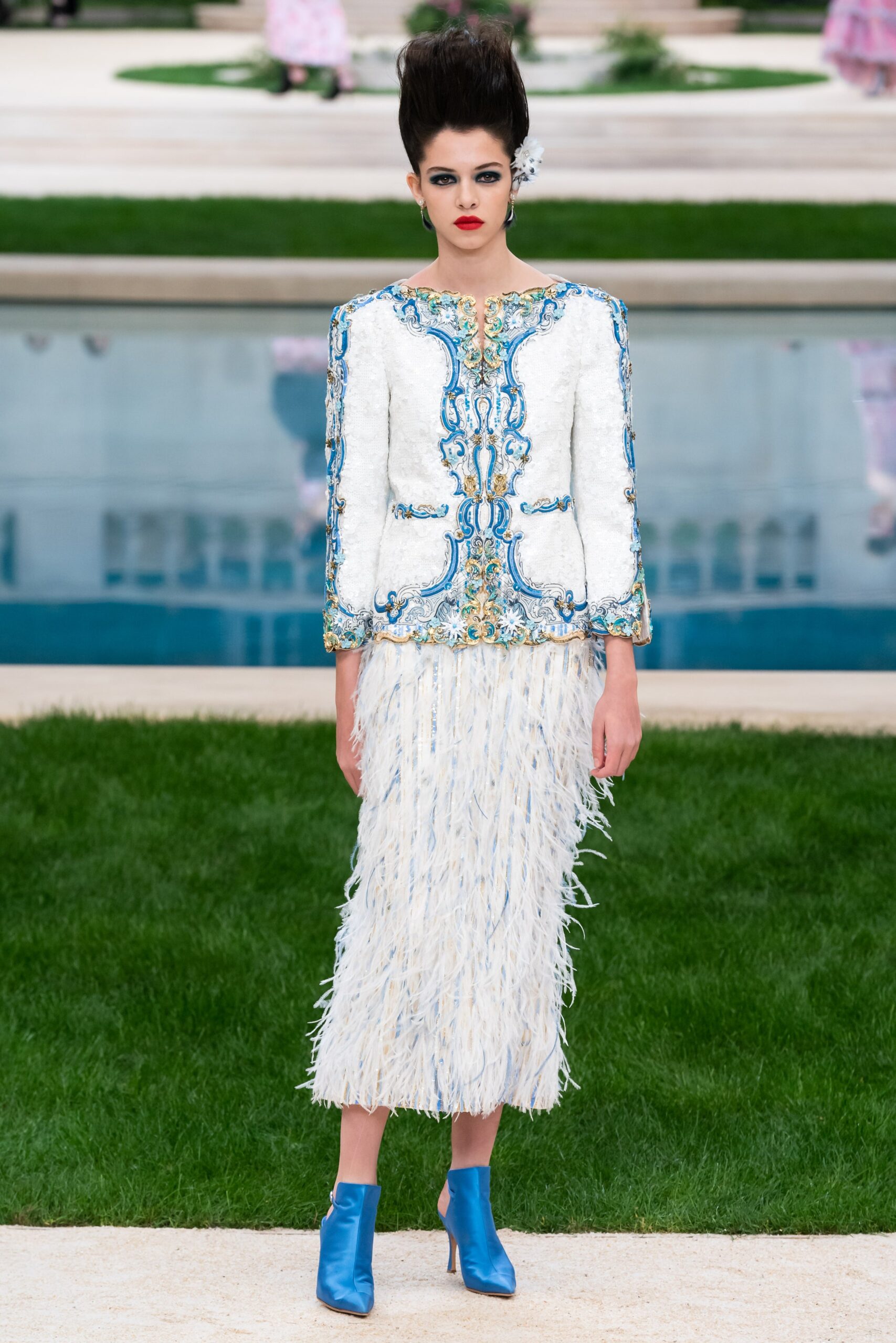 Chanel S/S 19 Couture Look 8