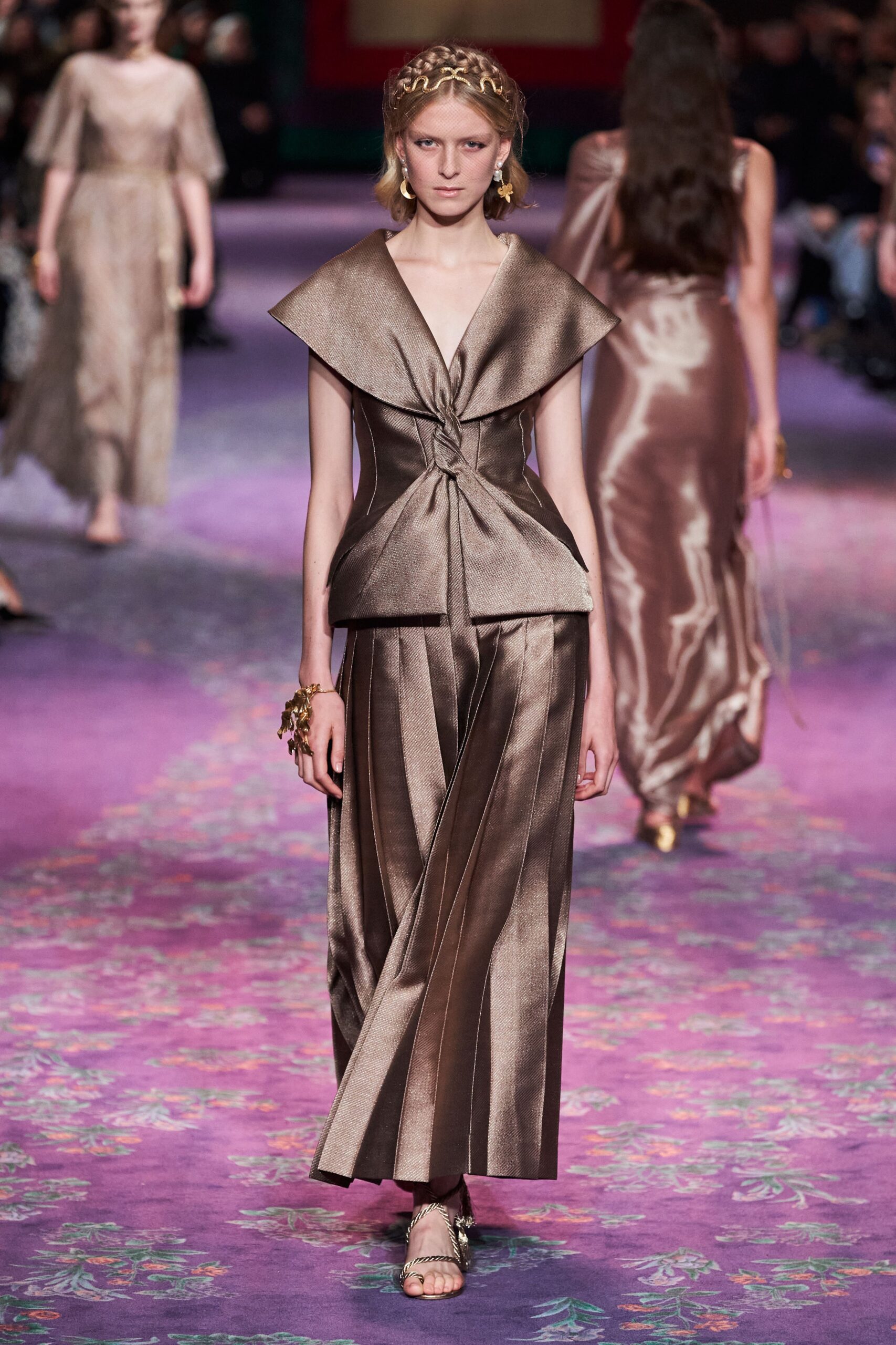 Christian Dior S/S 20 Couture Look 7