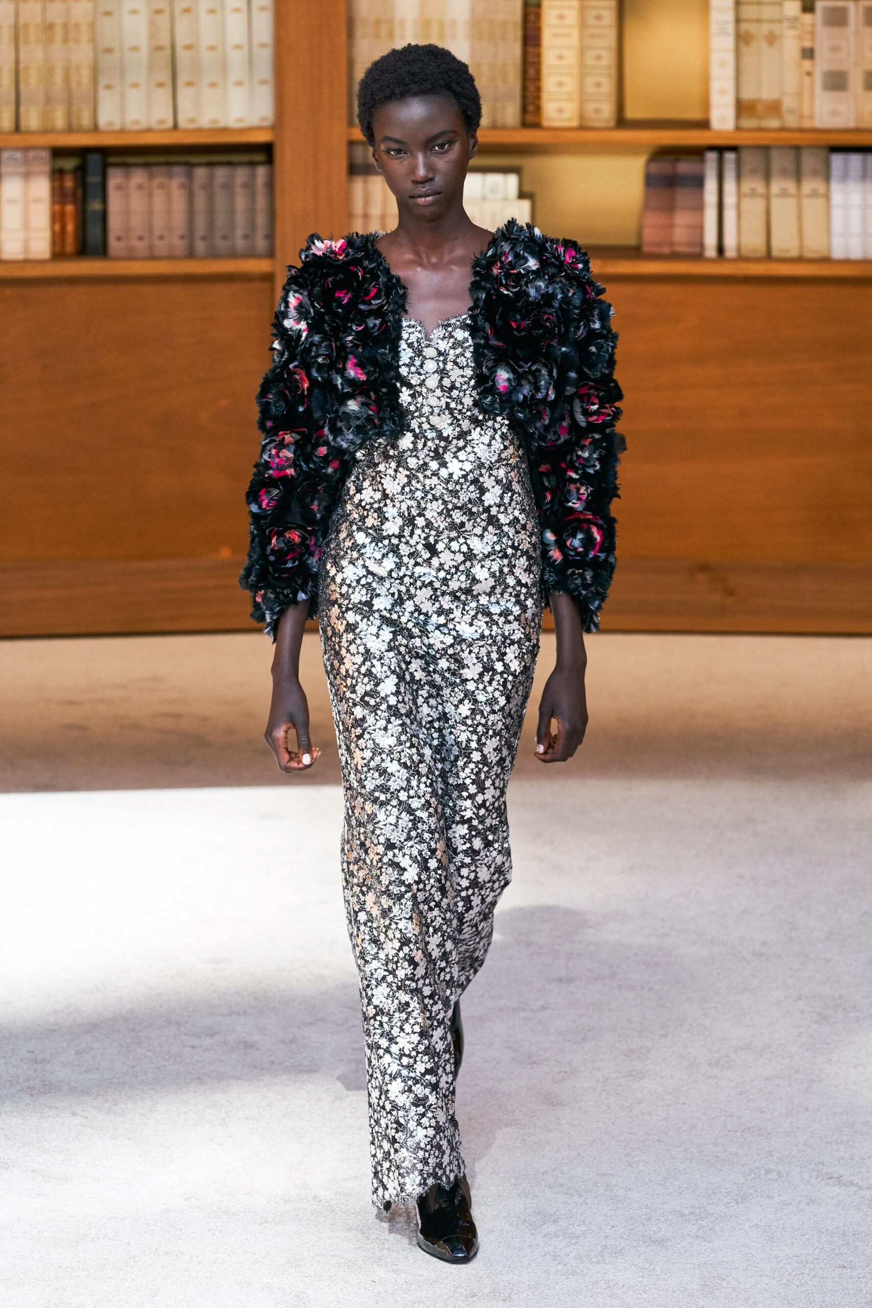 Chanel F/W 19 Couture Look 15
