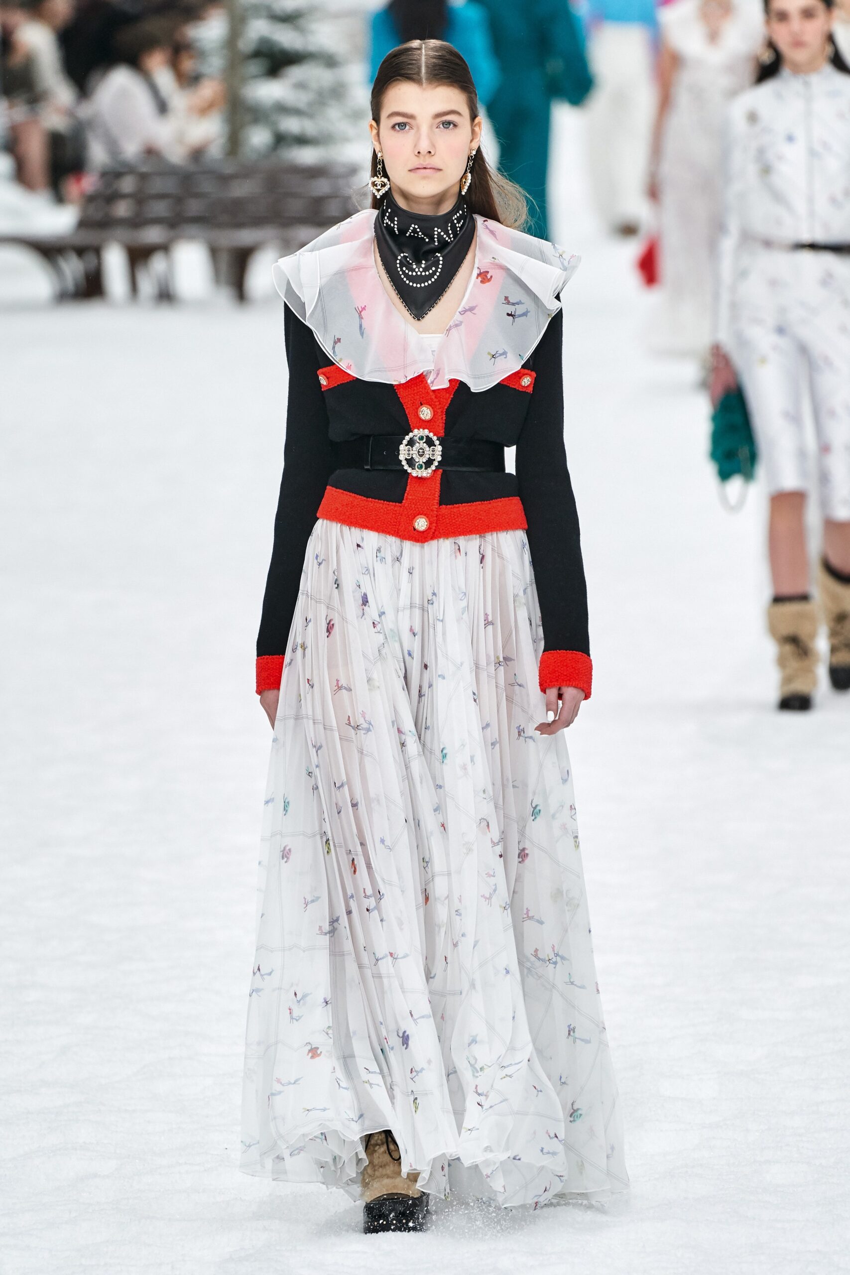 Chanel F/W 19 Look 12