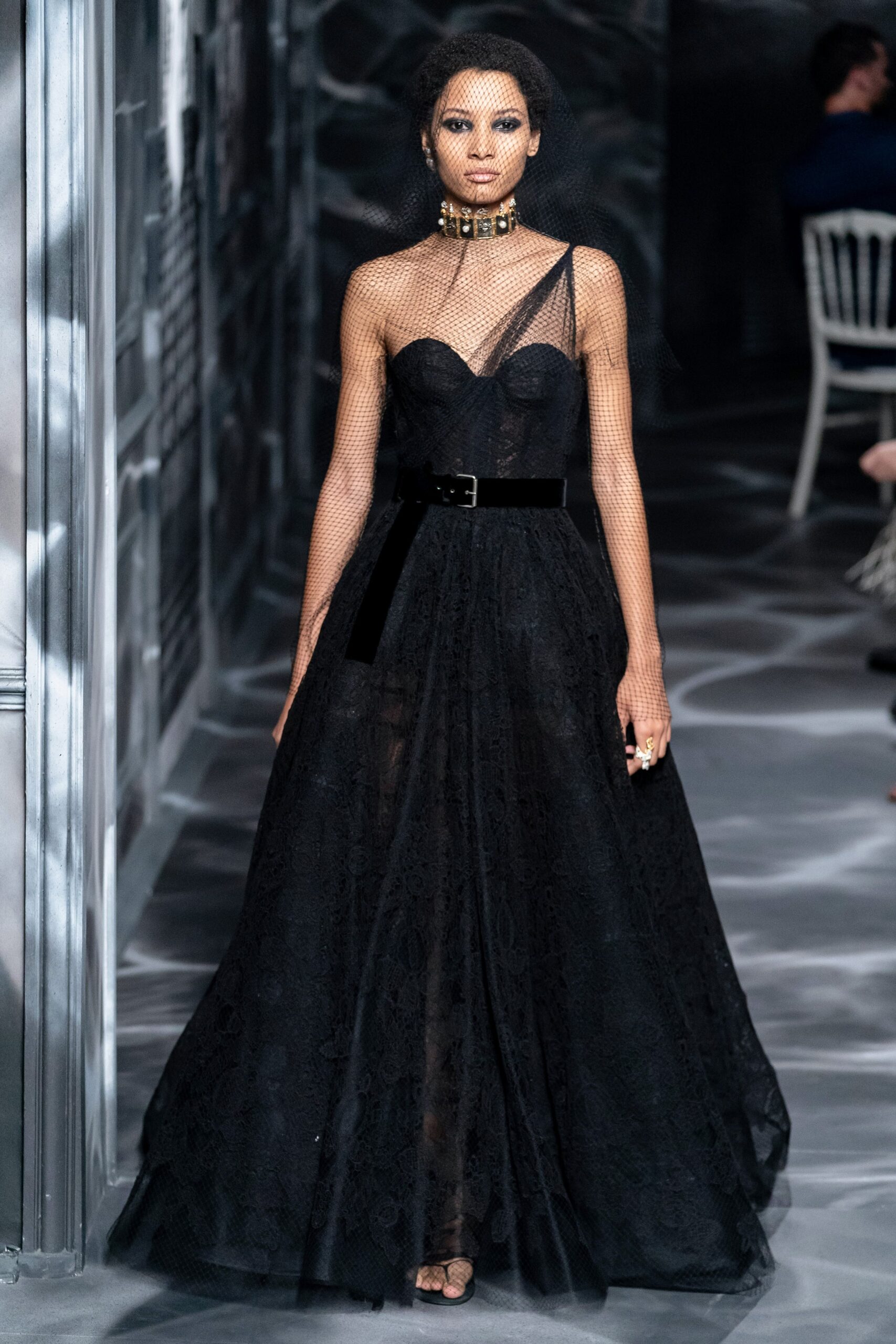 Christian Dior F/W 19 Couture Look 5