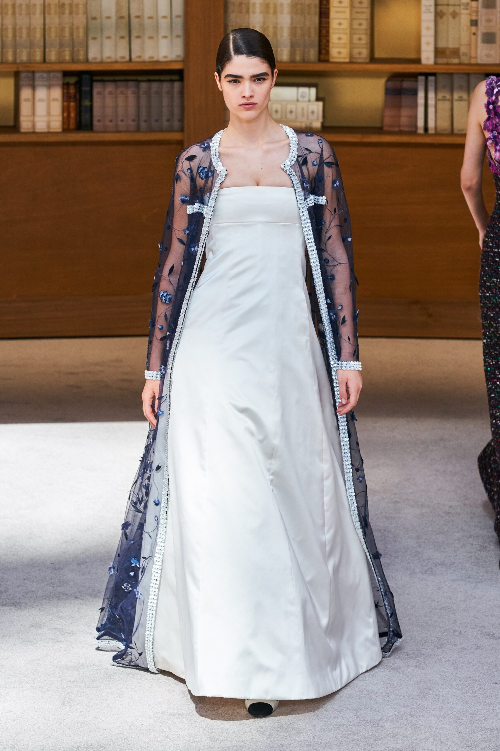 Chanel F/W 19 Couture Look 18
