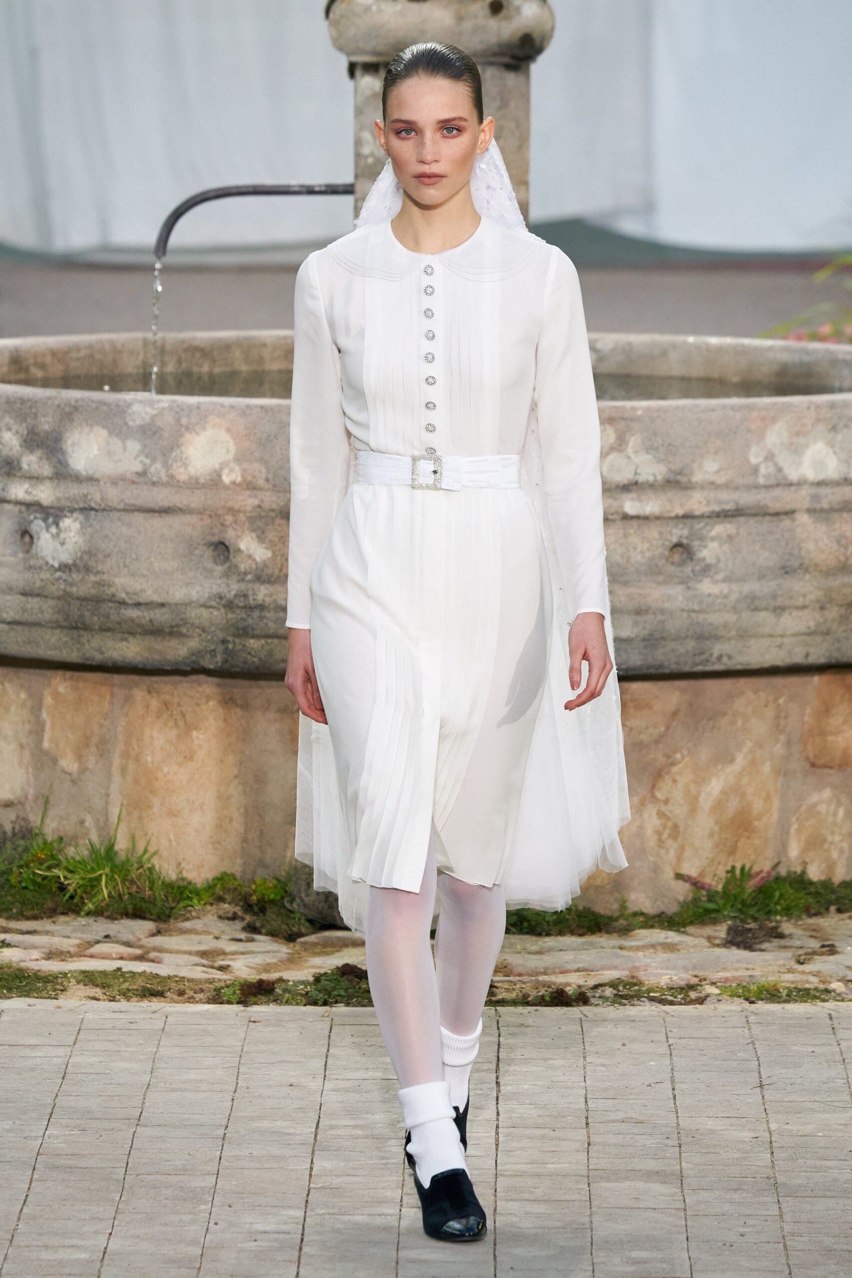 Chanel S/S 20 Couture Look 21