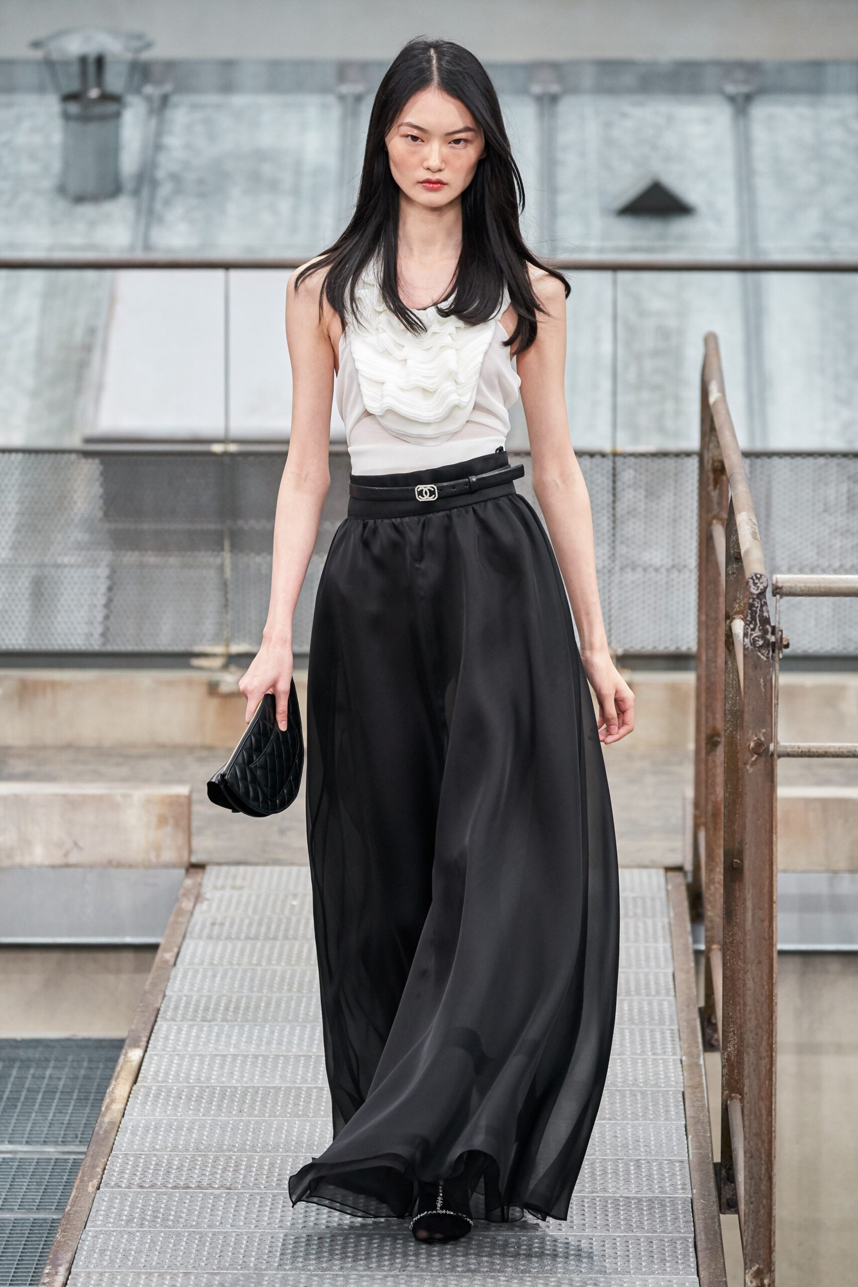 Chanel S/S 20 Look 32