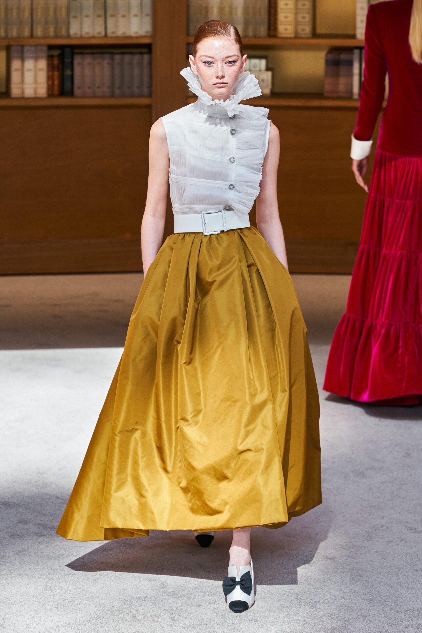 Chanel F/W 19 Couture Look 22