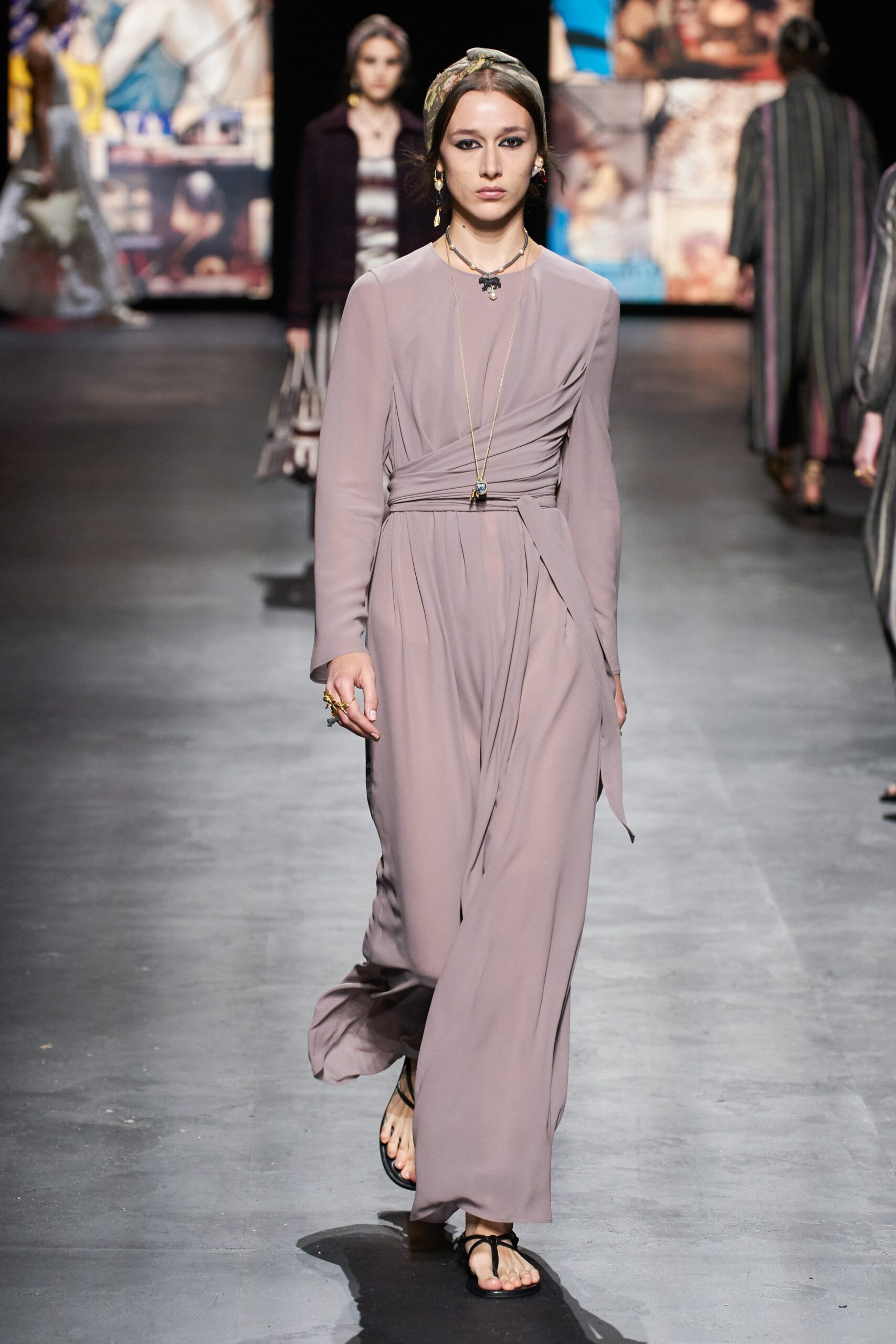 Christian Dior S/S 21 Look 12