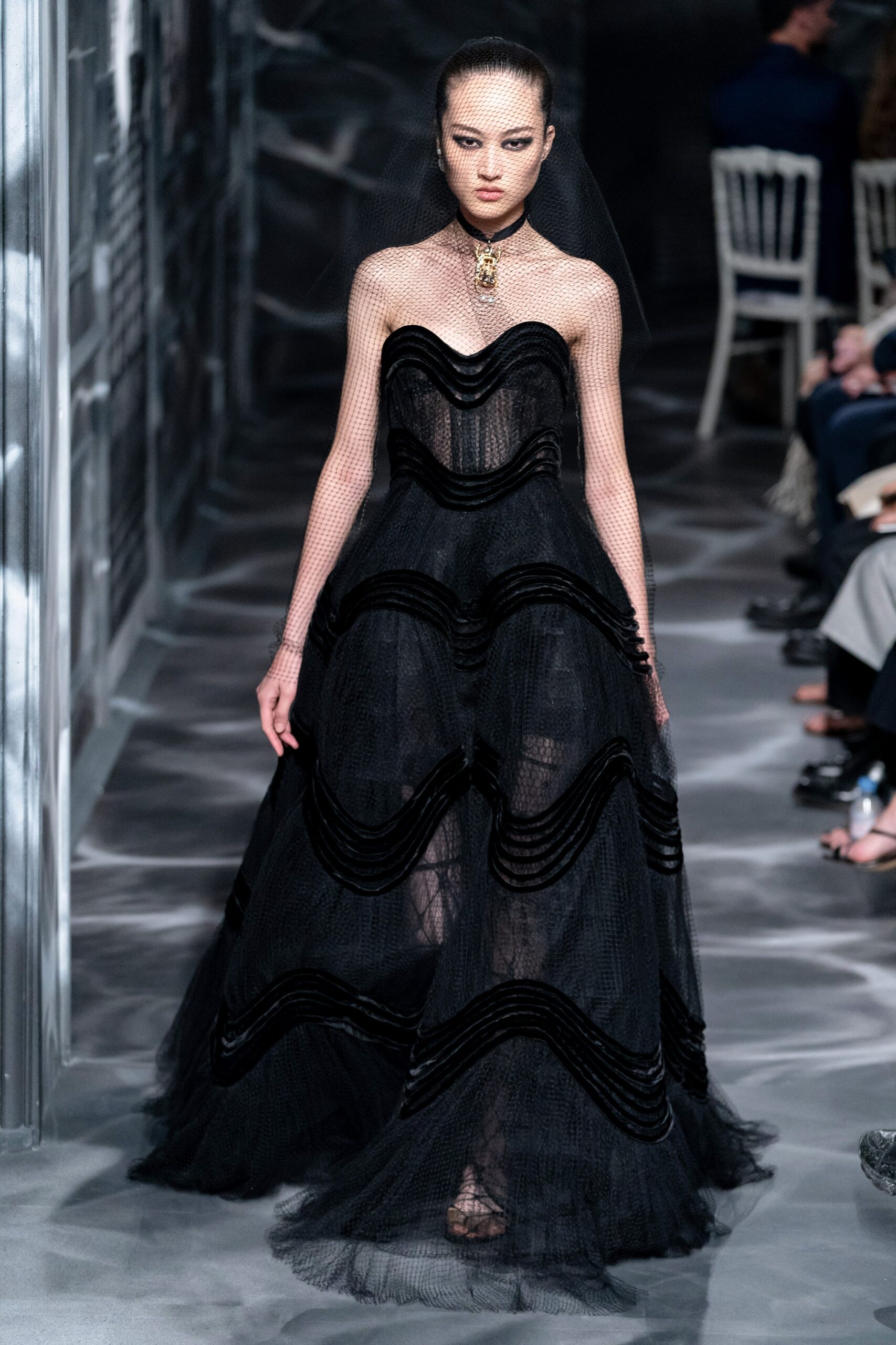 Christian Dior F/W 19 Couture Look 12