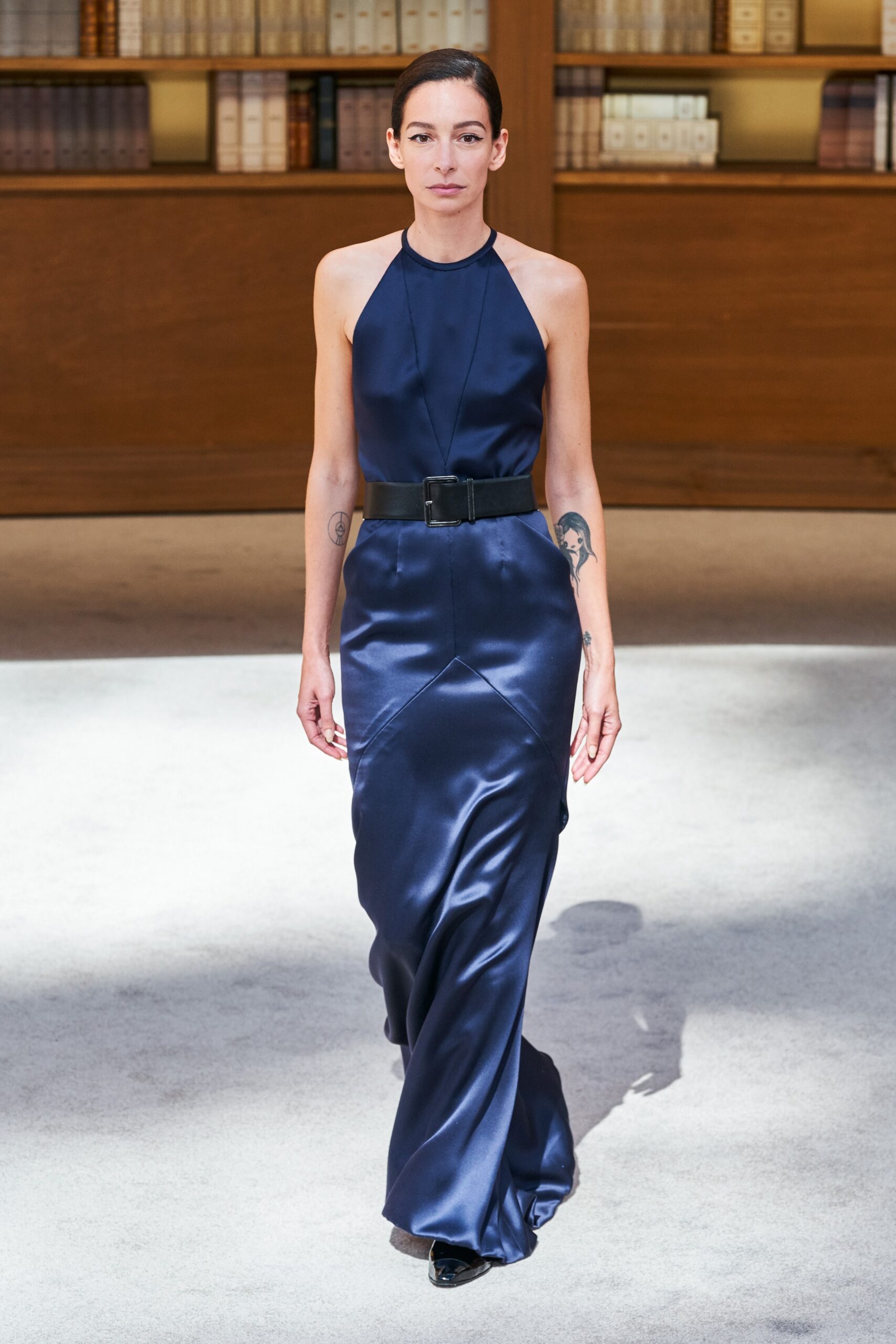 Chanel F/W 19 Couture Look 25