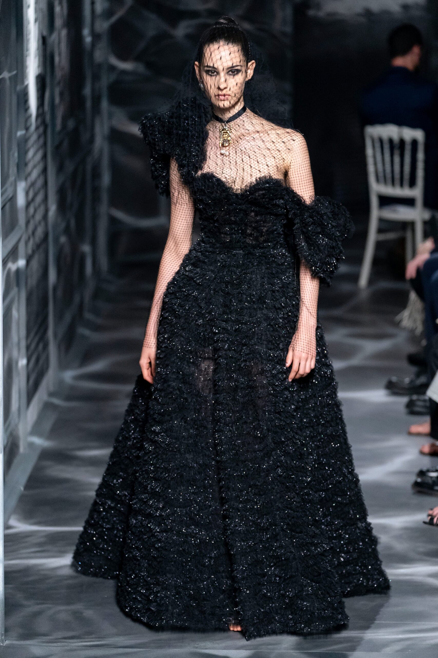Christian Dior F/W 19 Couture Look 17