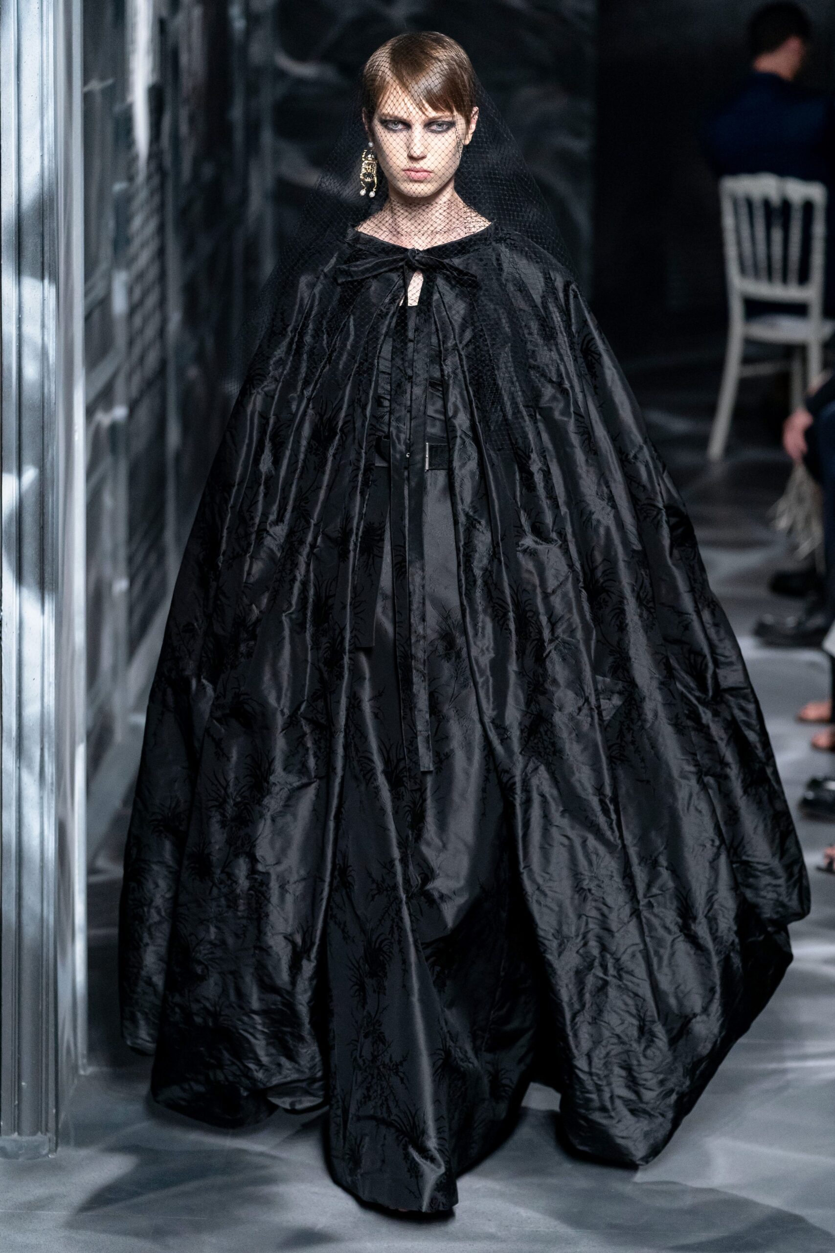 Christian Dior F/W 19 Couture Look 19