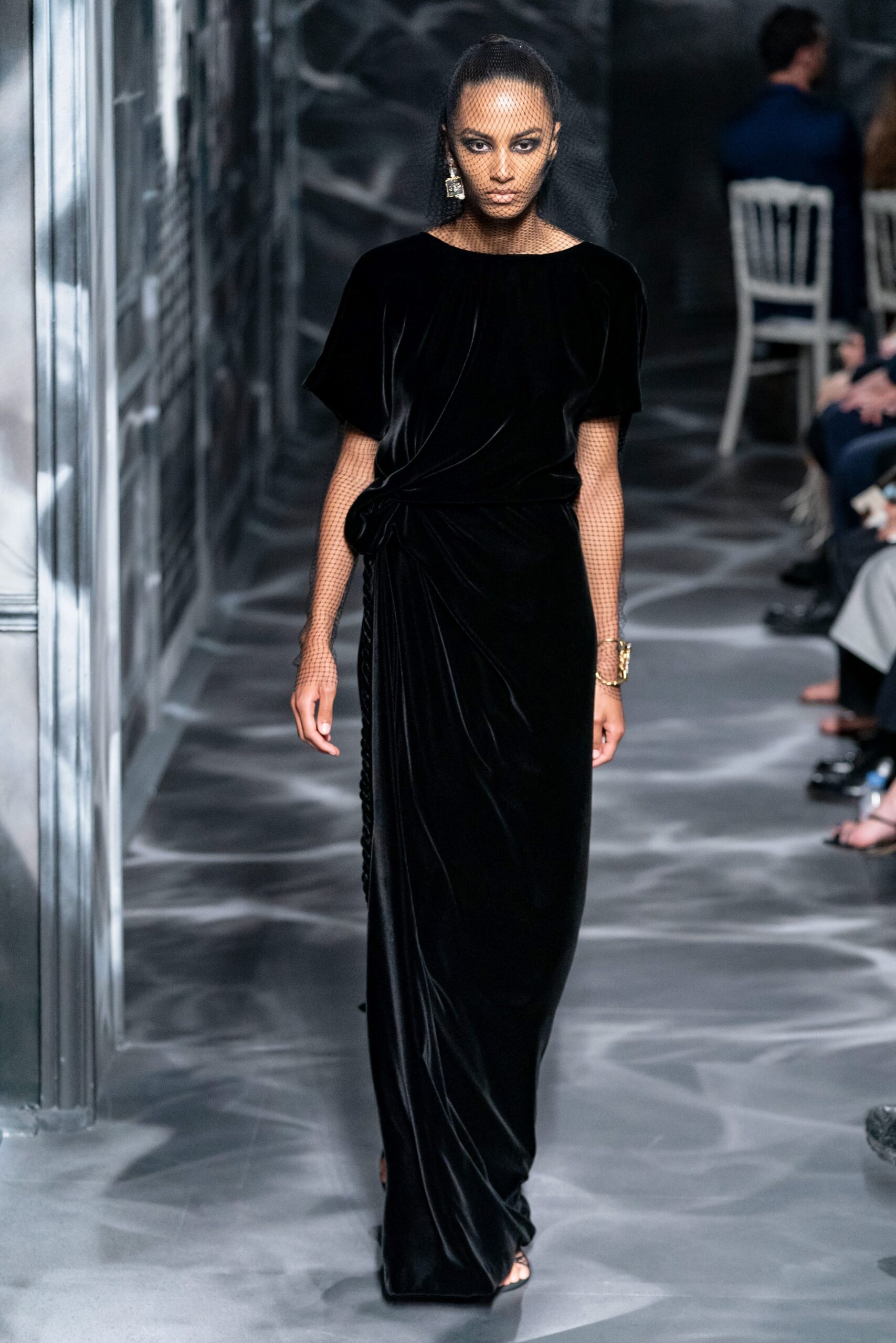 Christian Dior F/W 19 Couture Look 25