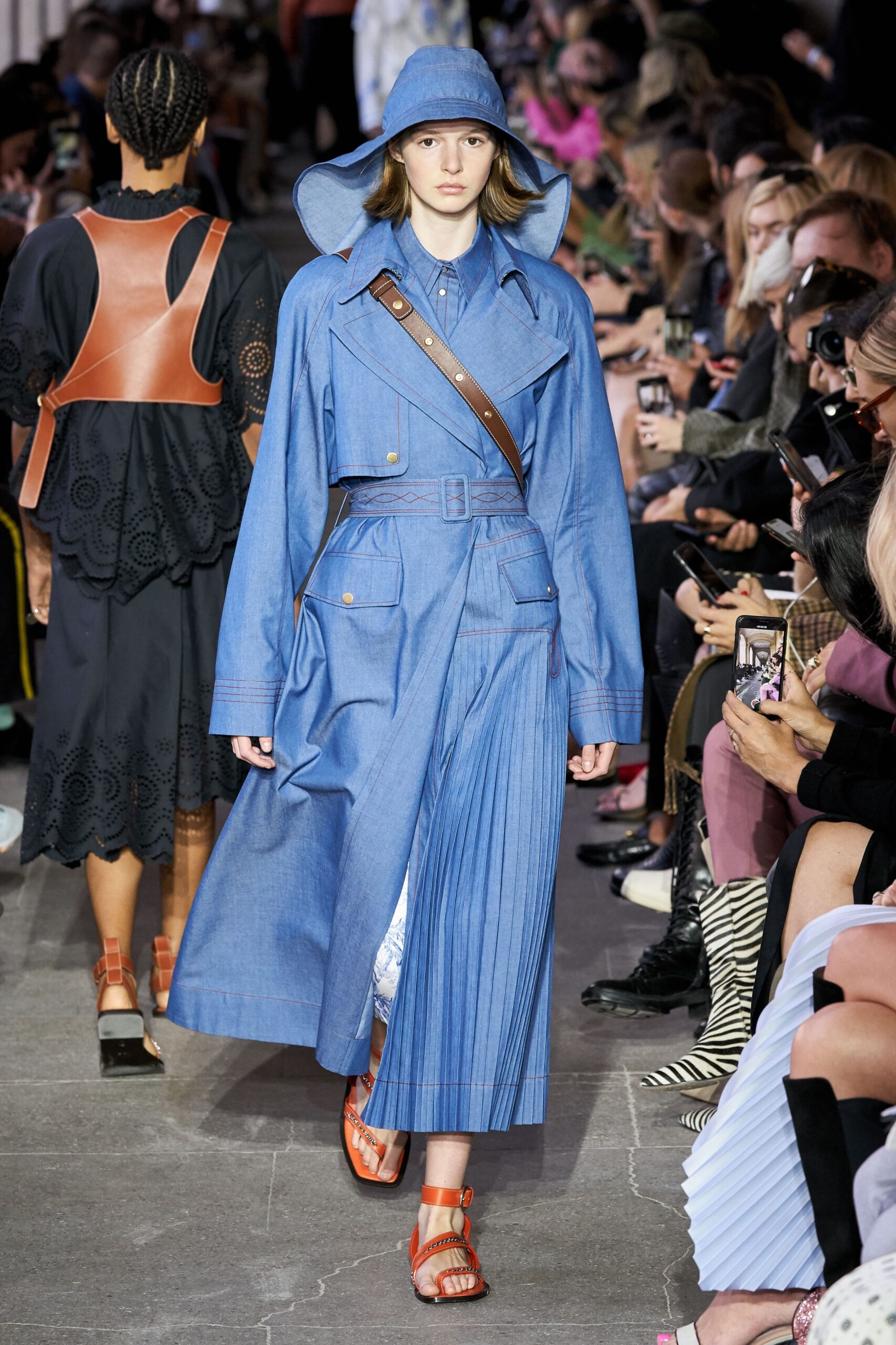 Cédric Charlier S/S 20 Look 80