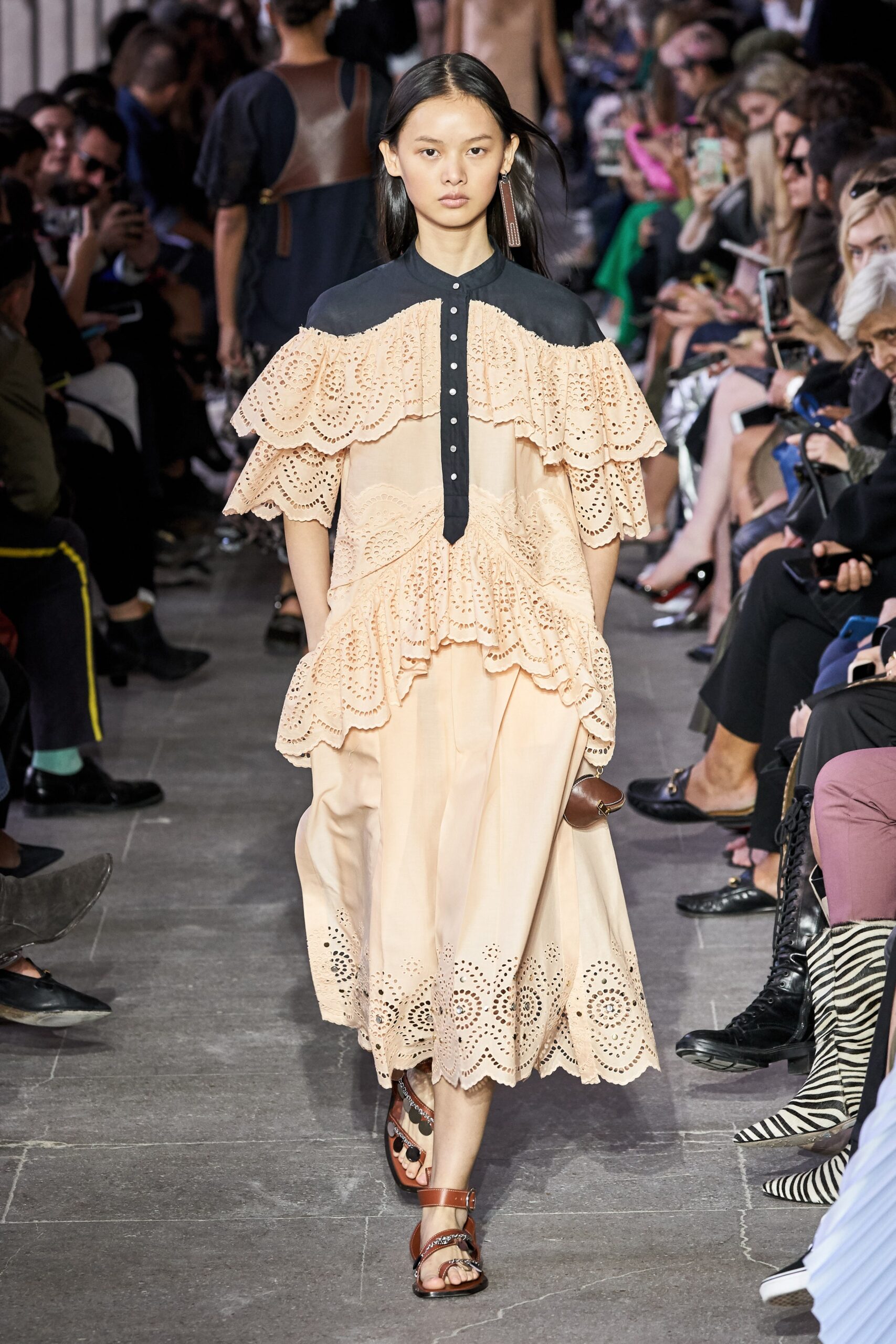 Cédric Charlier S/S 20 Look 360