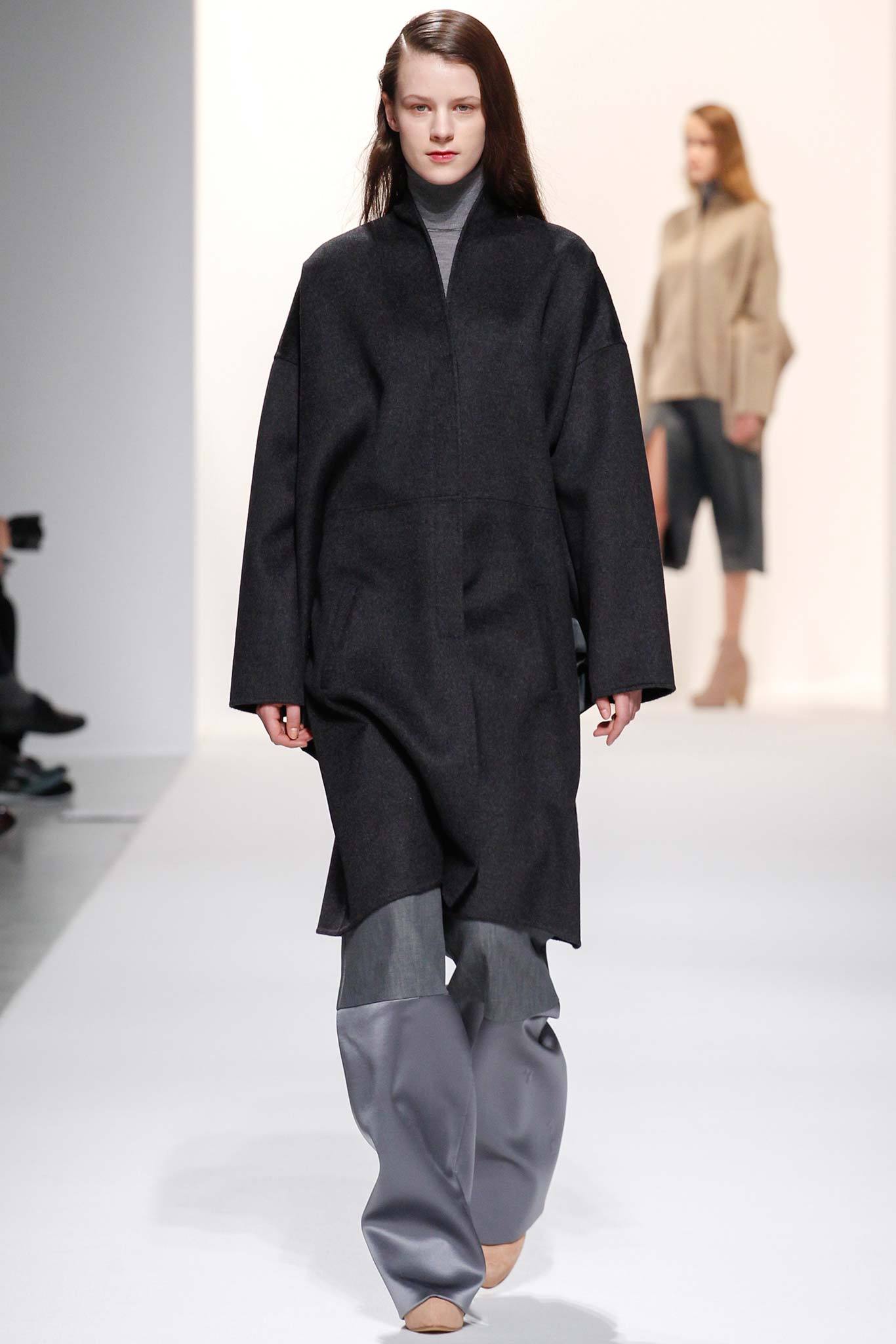 Chalayan F/W 14 Look 35