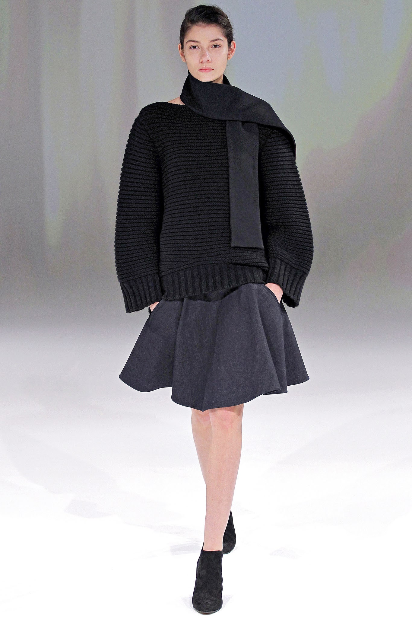 black knit long-sleeve boat-neck ribbed textured cropped sweater